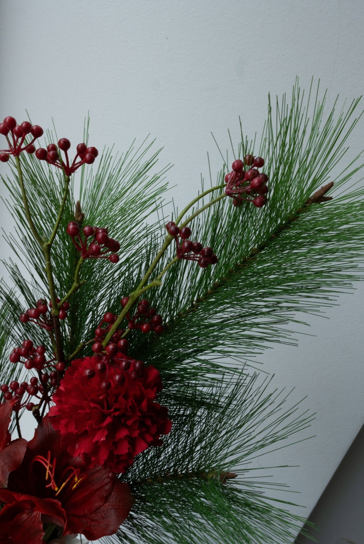 VELVET WINTER BOUQUET