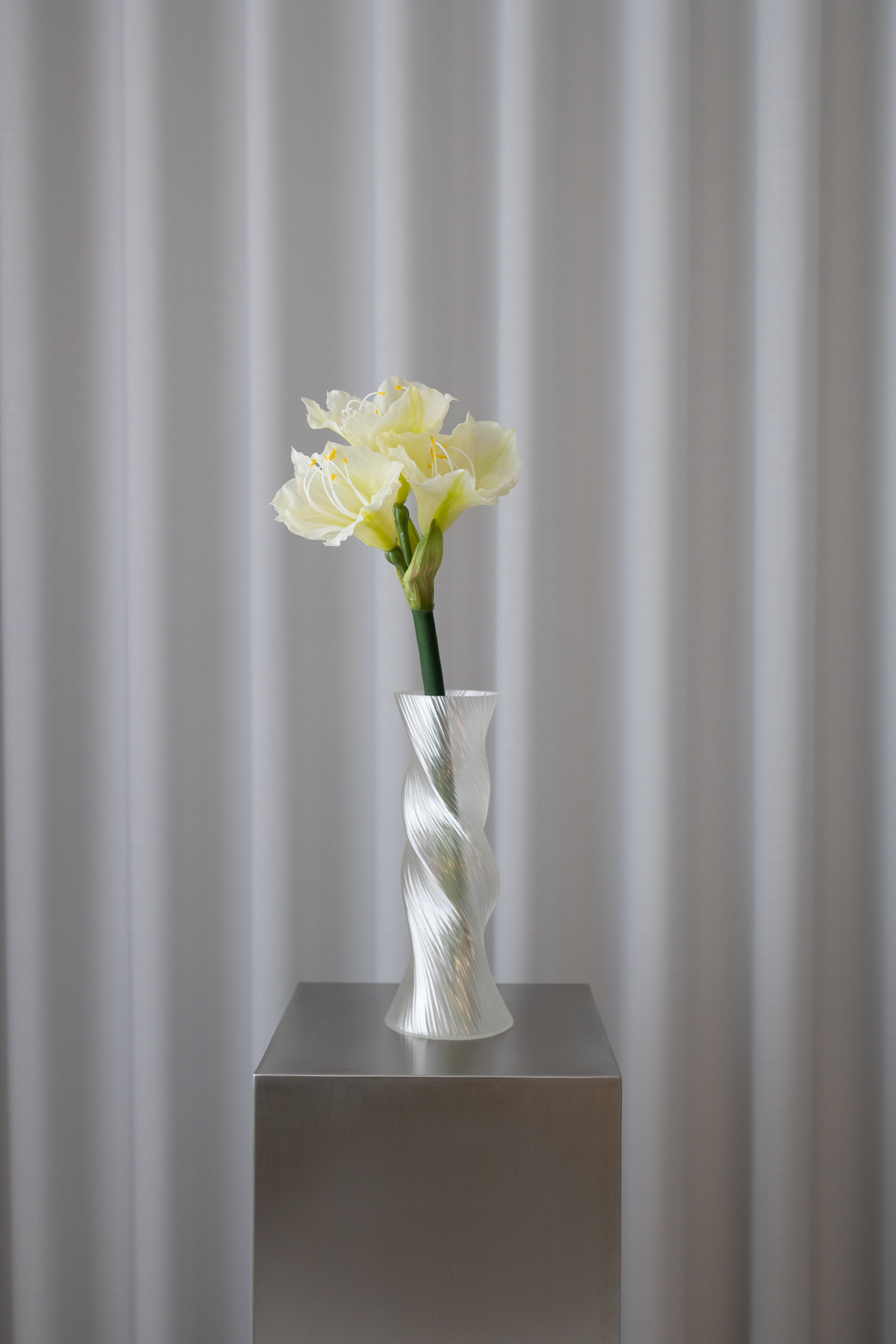 Artificial Amaryllis - White