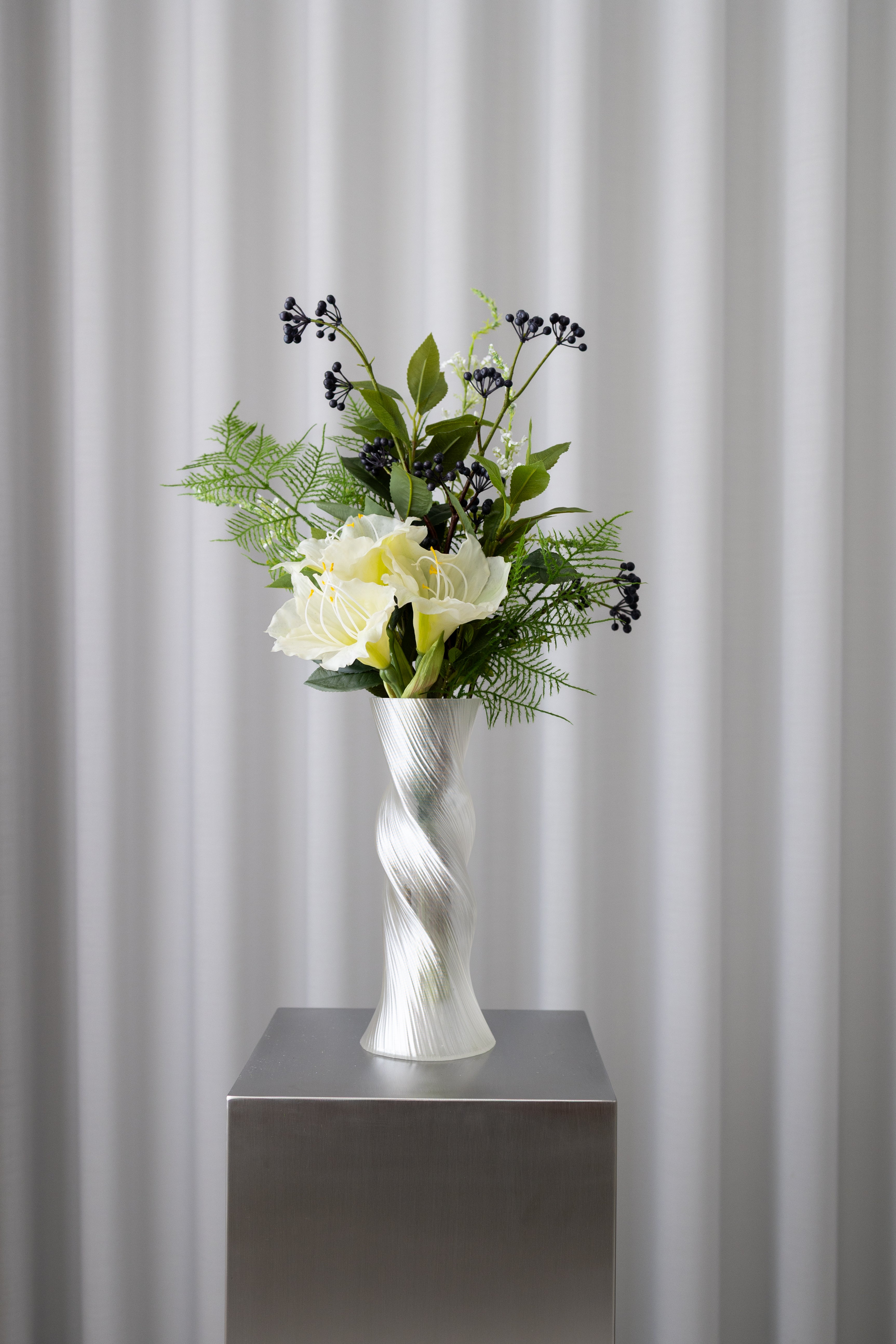 Icy Elegance Bouquet