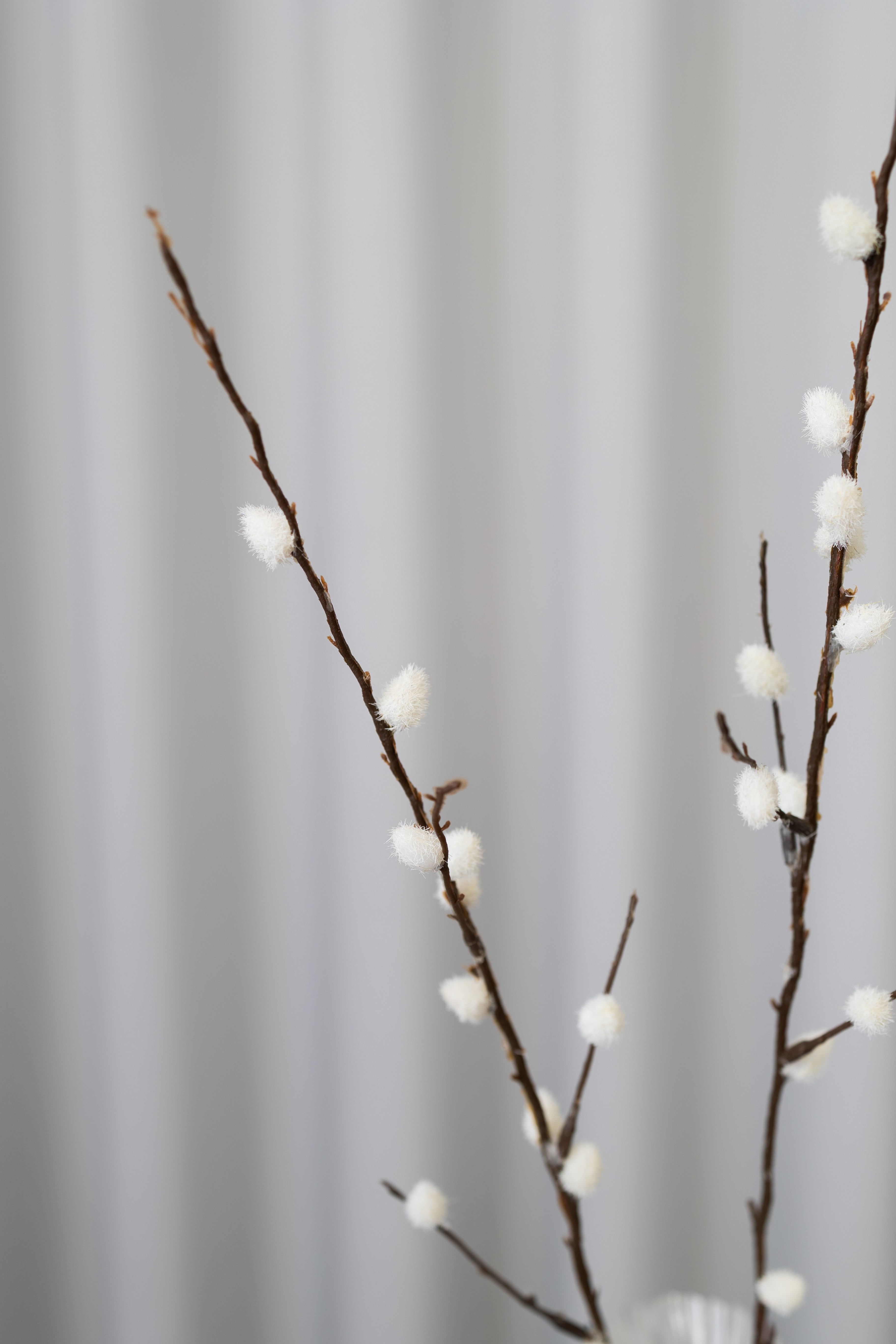Artificial Willow Bud - White
