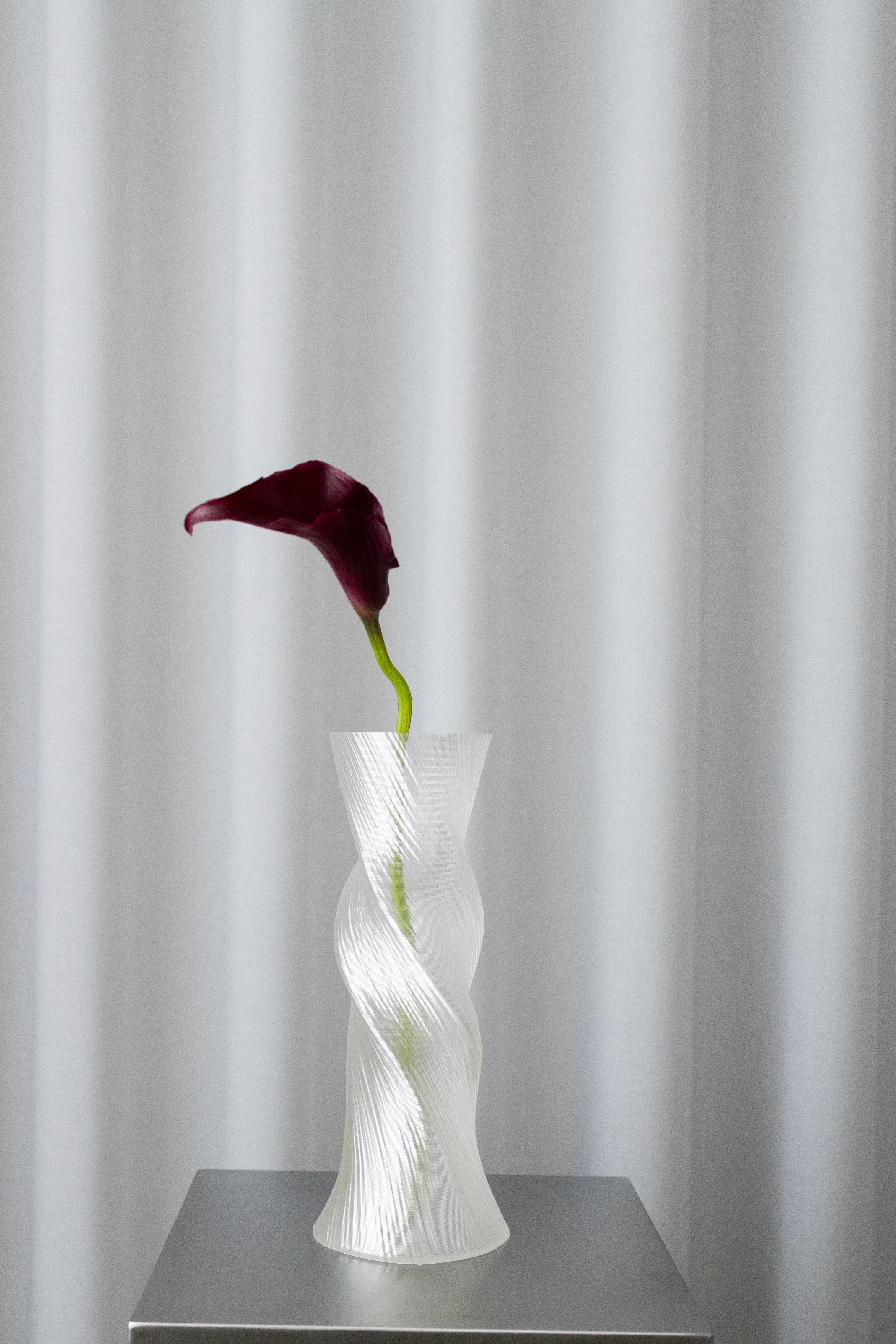 Artificial Lifelike Calla Lily - Bordeaux