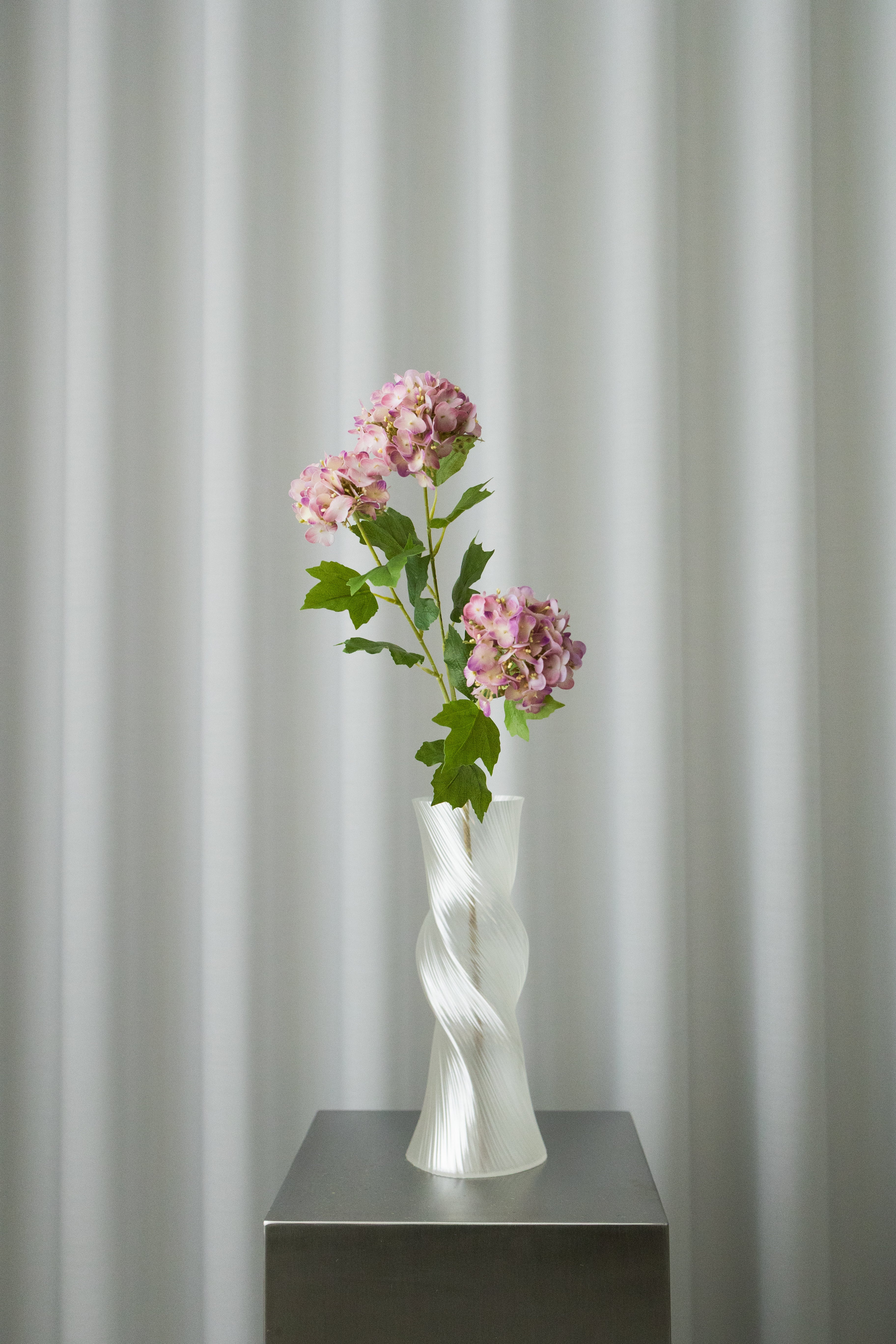 Artificial Snowball Hydrangea - Light Pink