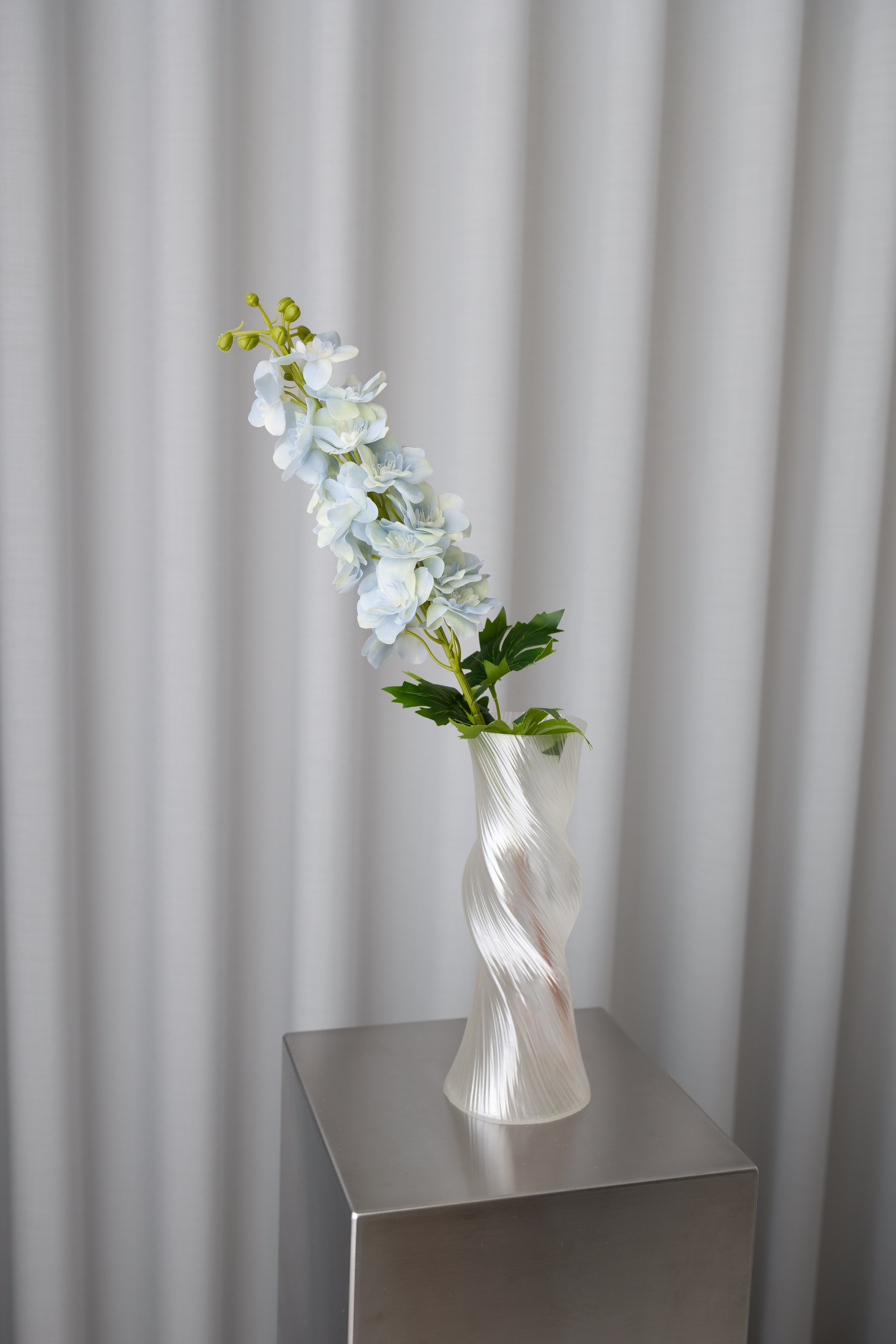 Kunstig Delphinium - Lyseblå