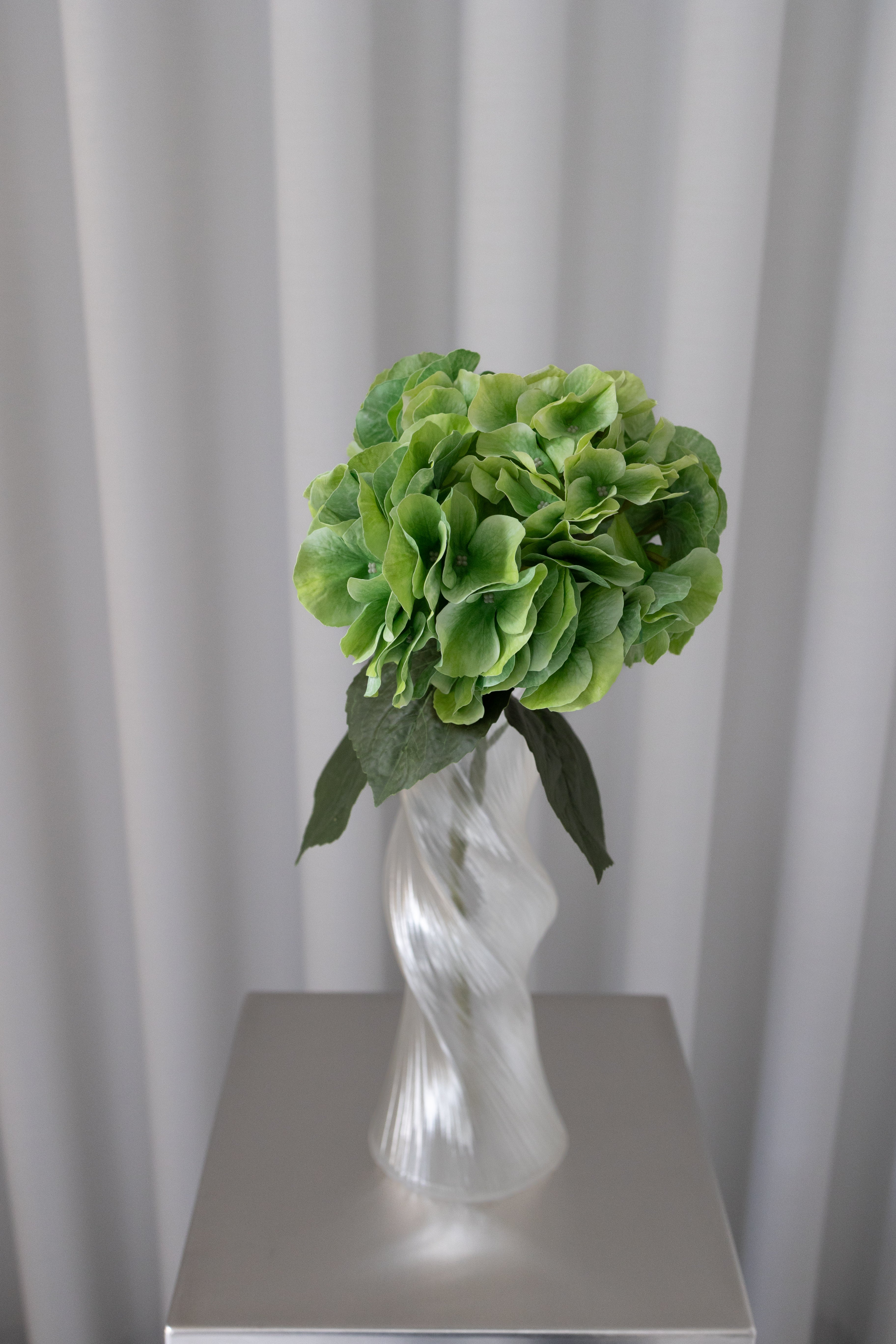 Artificial Lifelike Hydrangea - Green