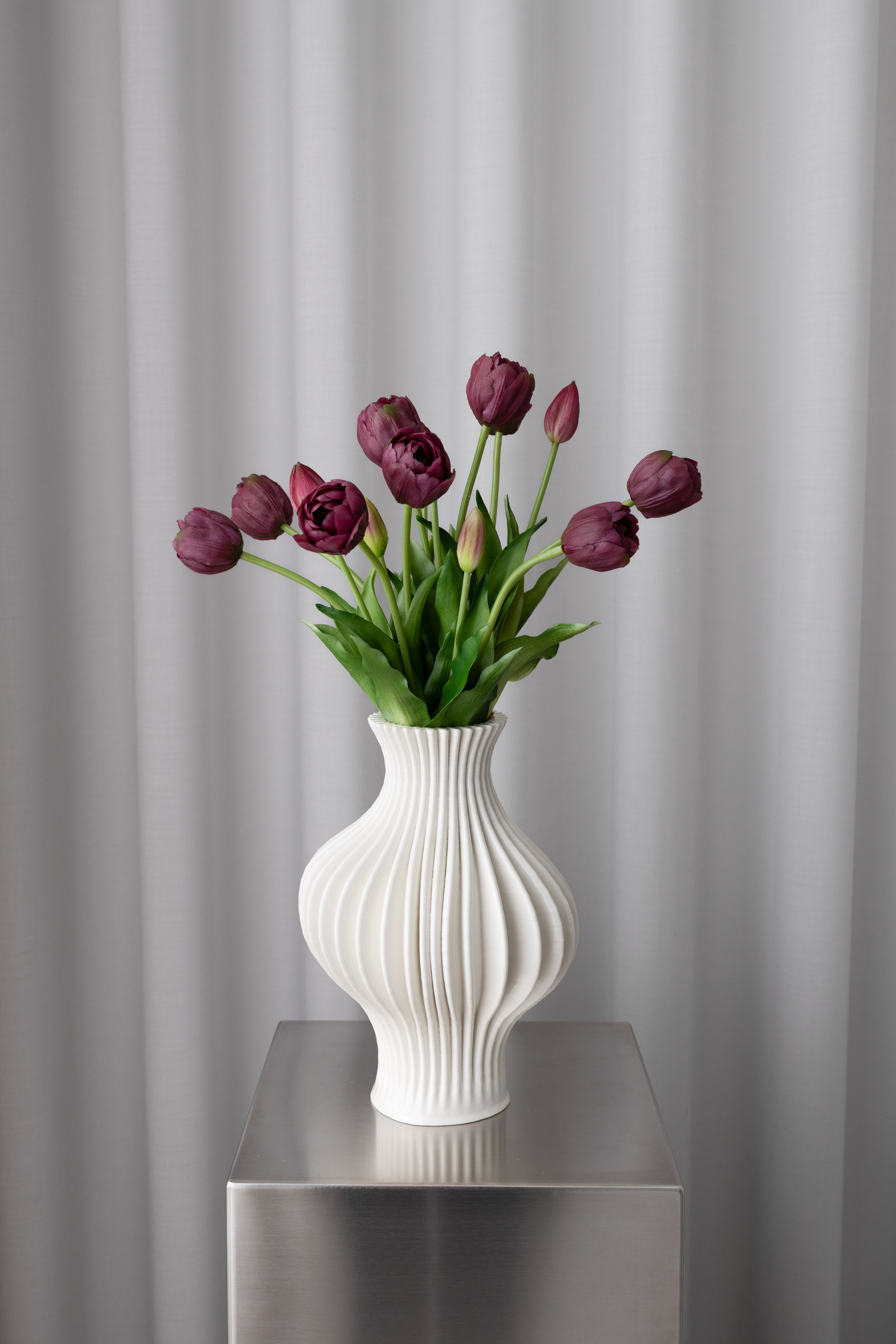 Bordeaux Tulip Bouquet - 3 Bundles