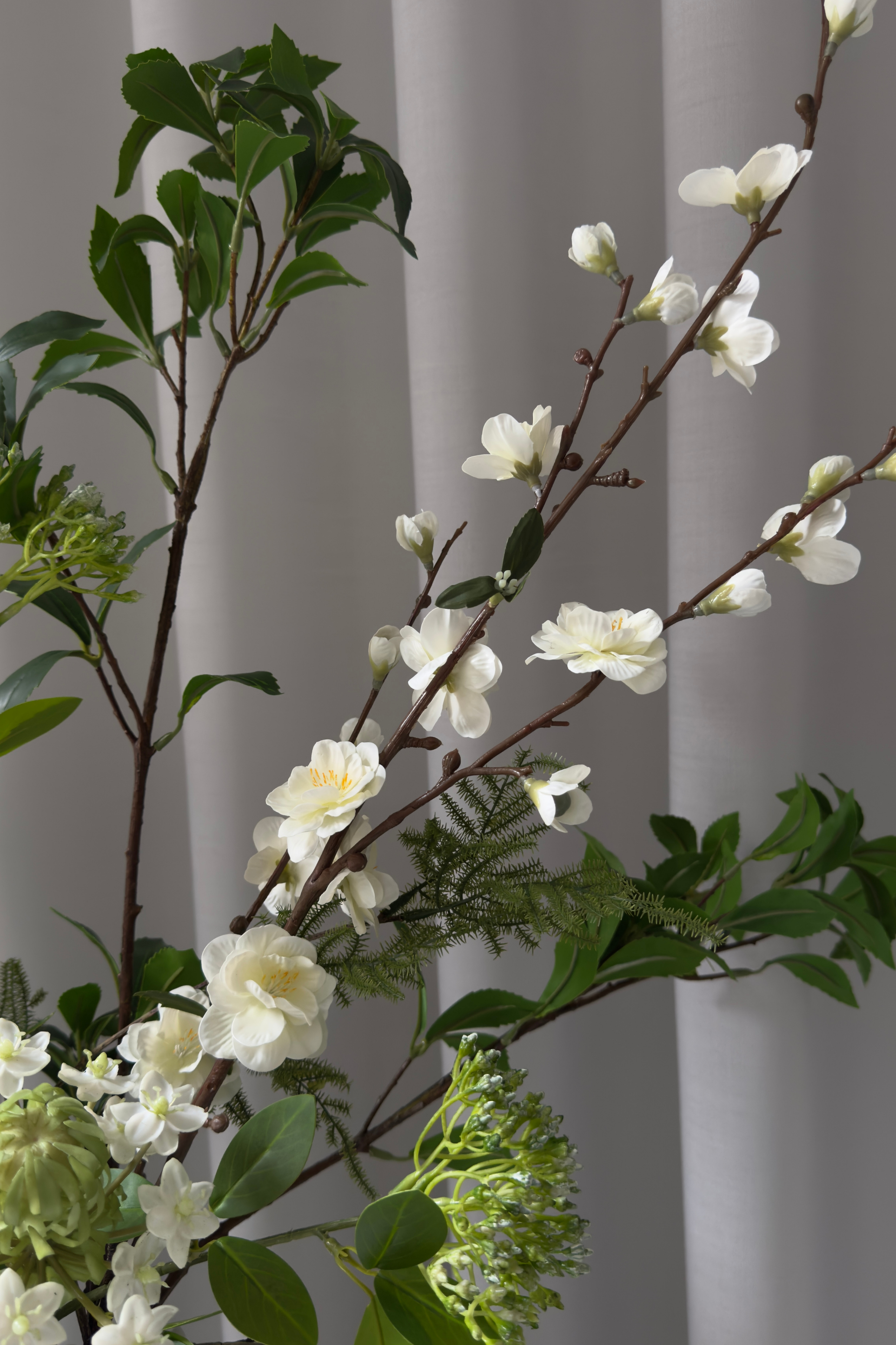 Botanical Harmony Buket