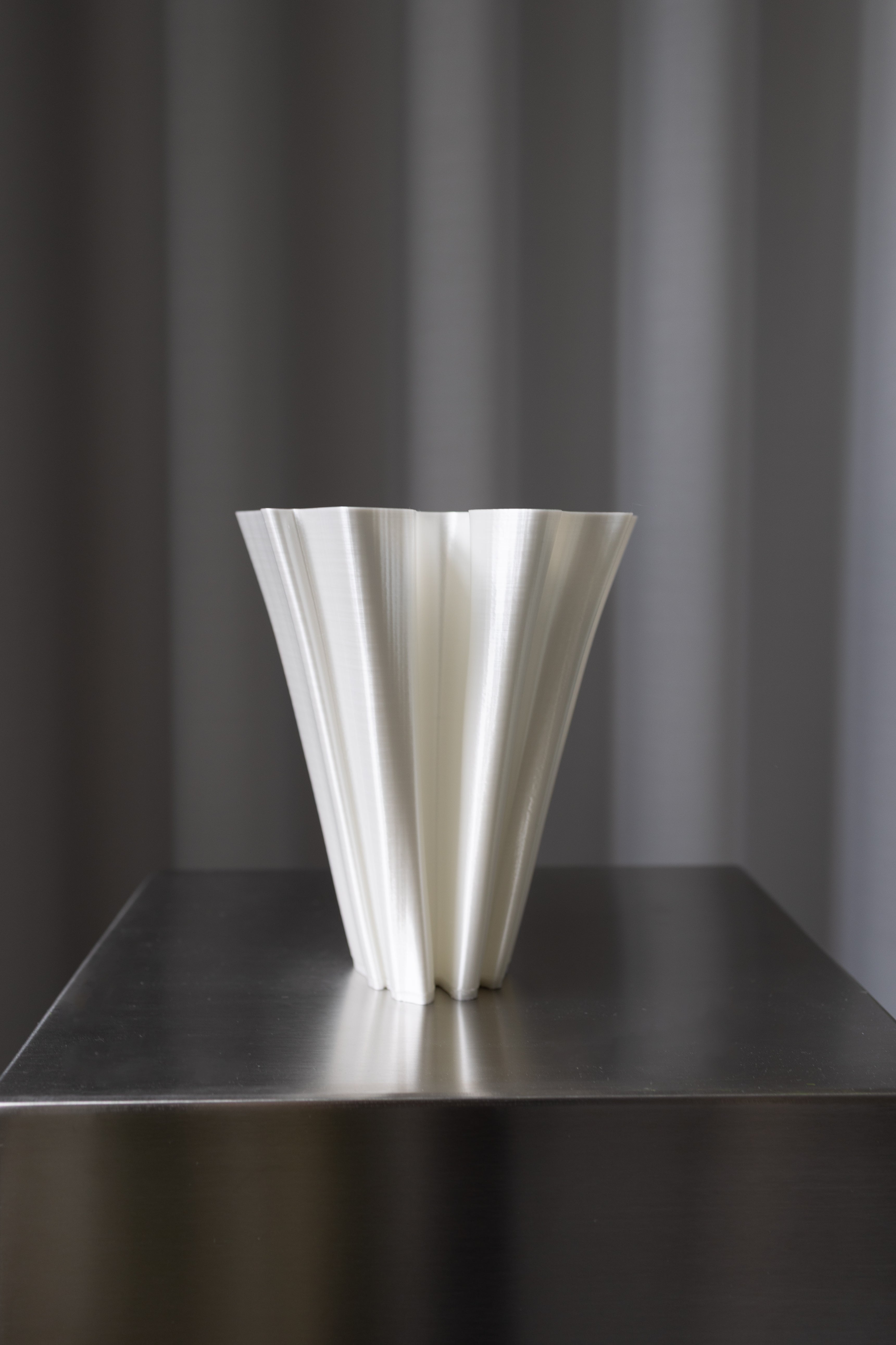 Coral Vase Pearl - Slim