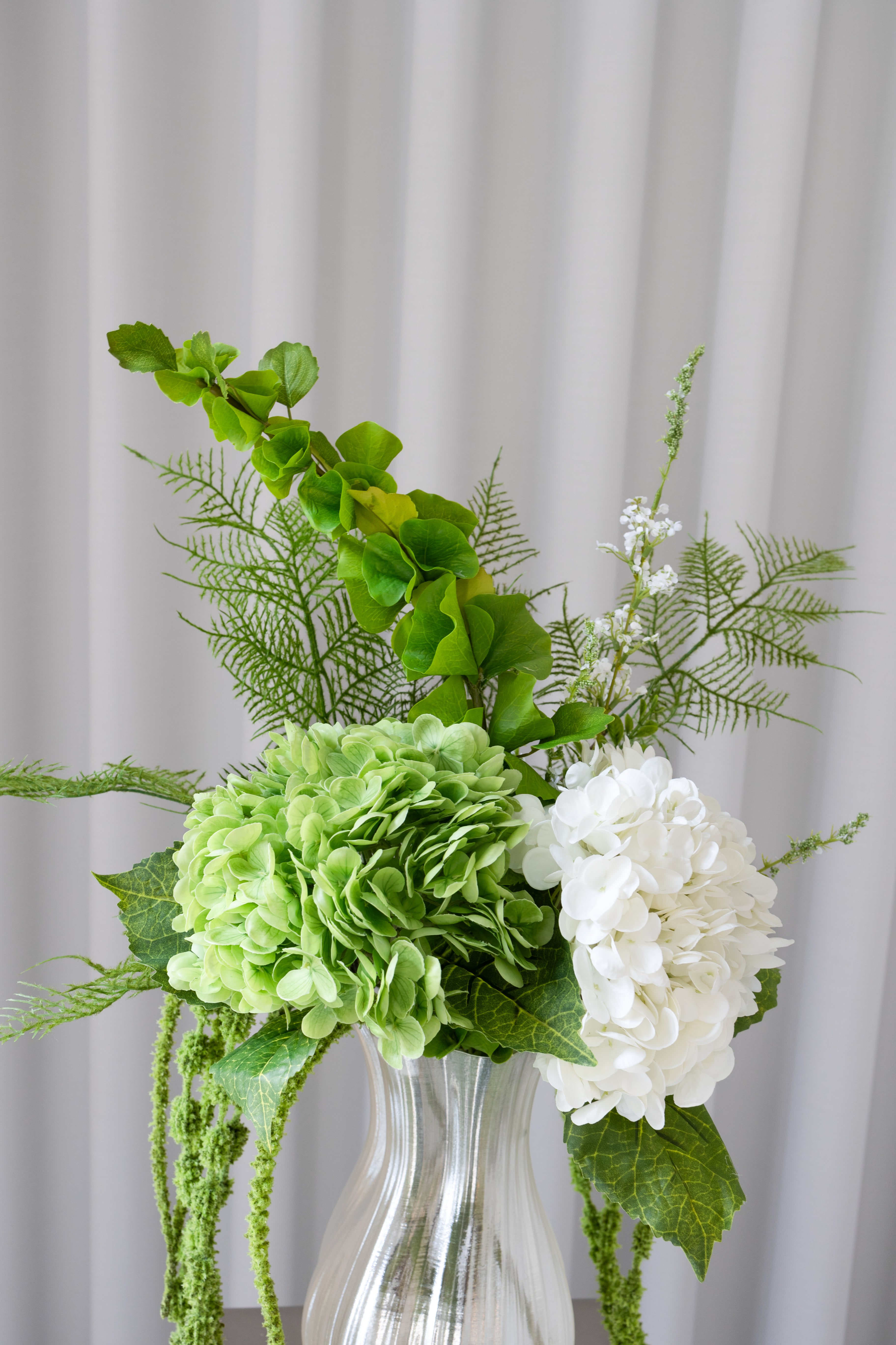 Evergreen Elegance Buket