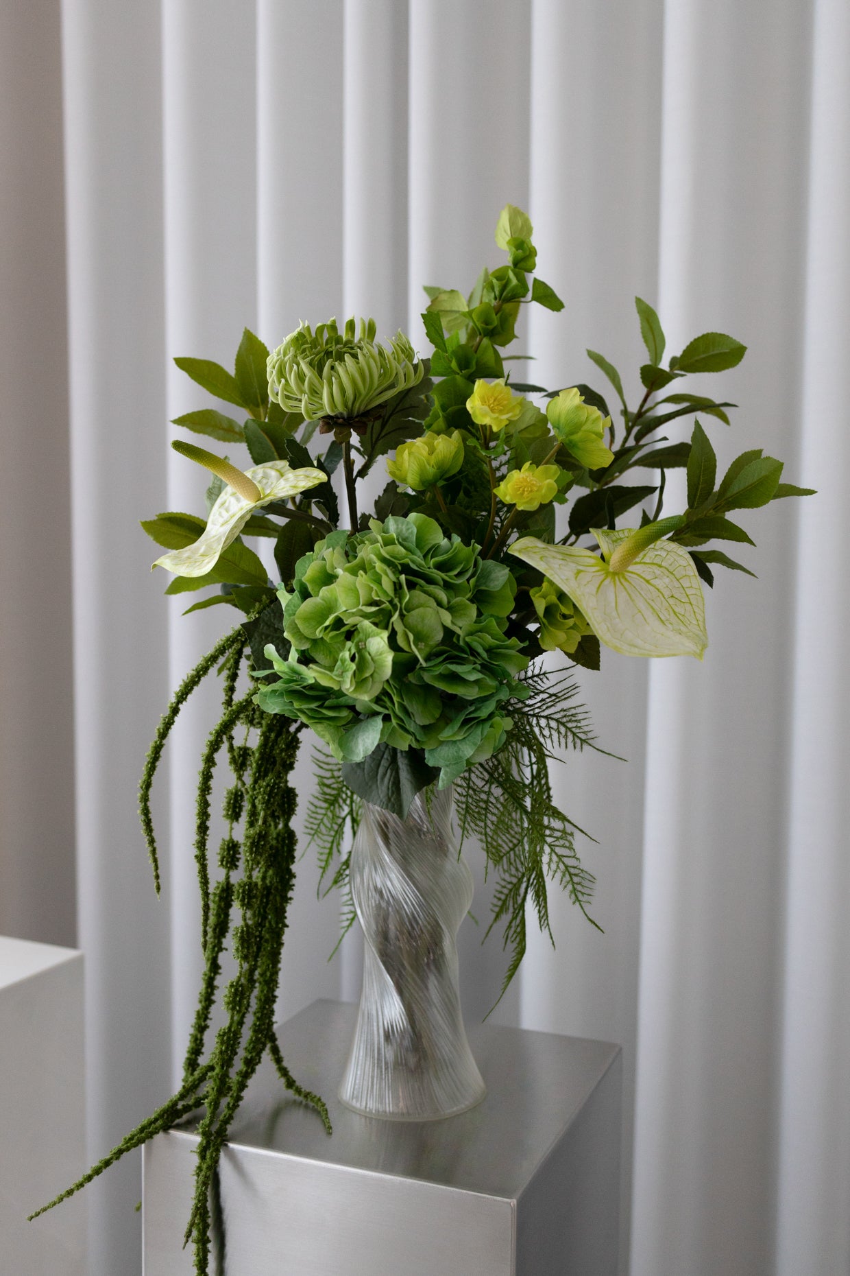 Green Signature Buket