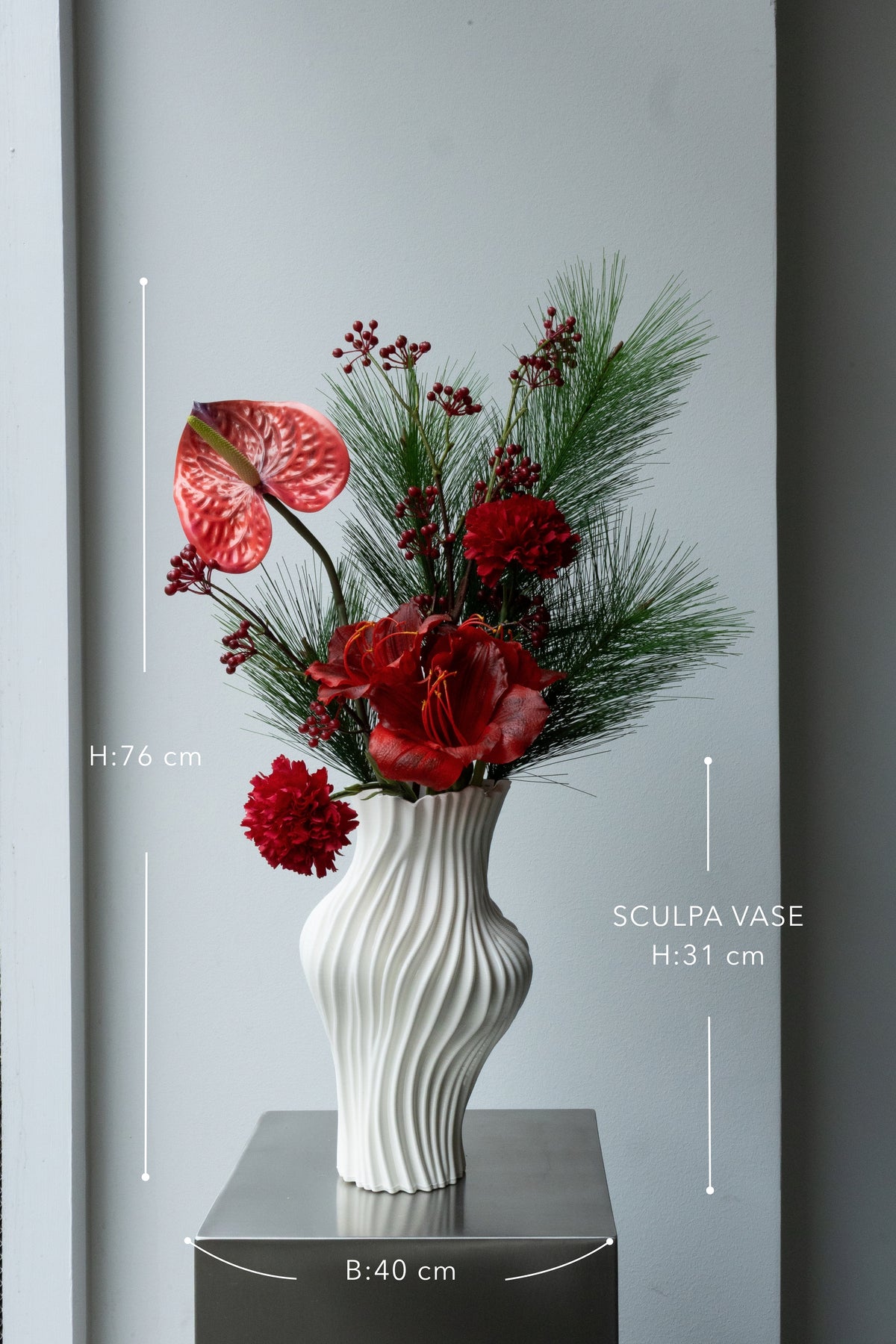 VELVET WINTER BOUQUET