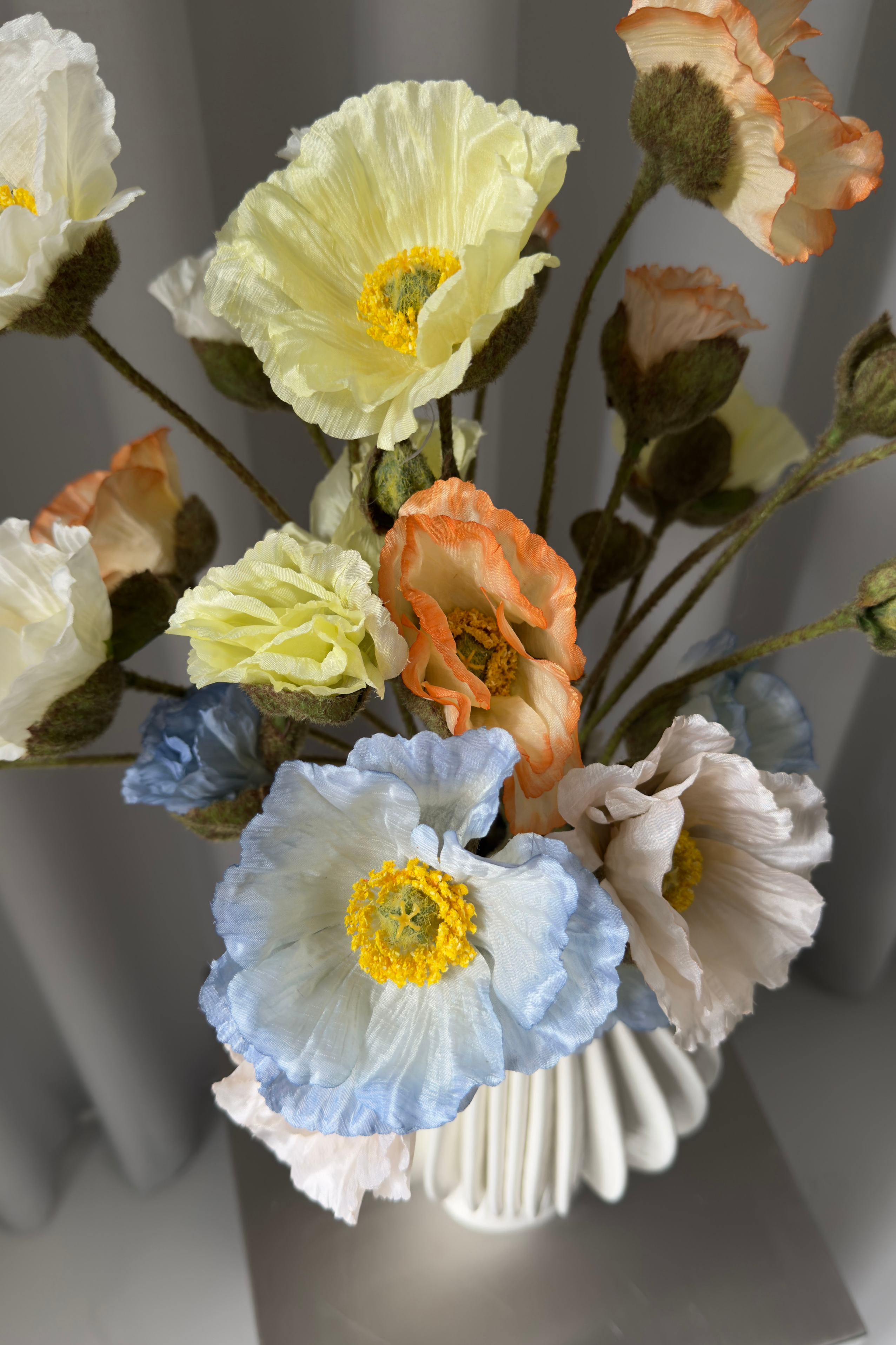 Summer Poppy Buket
