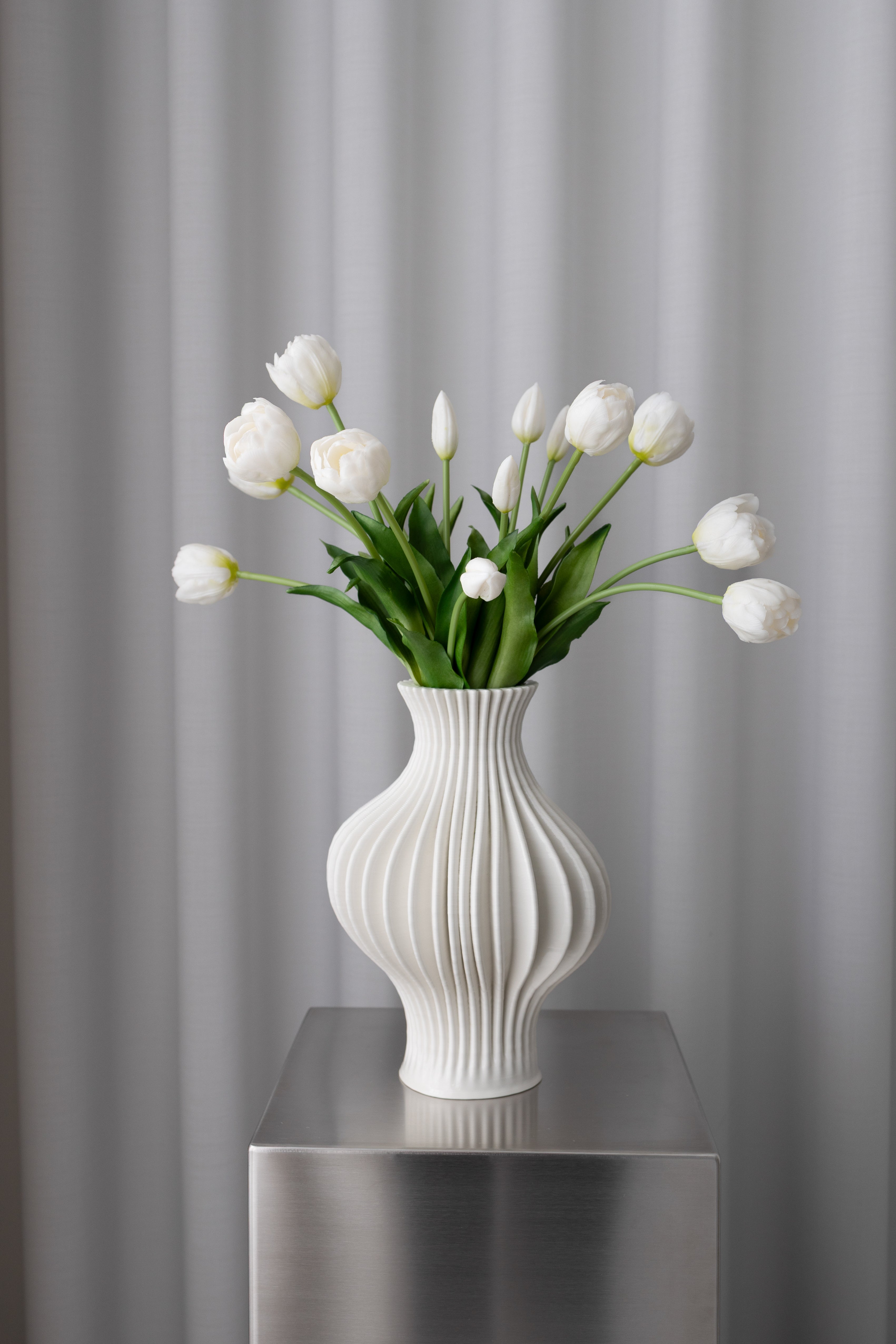 White Tulip Bouquet - 3 Bundles
