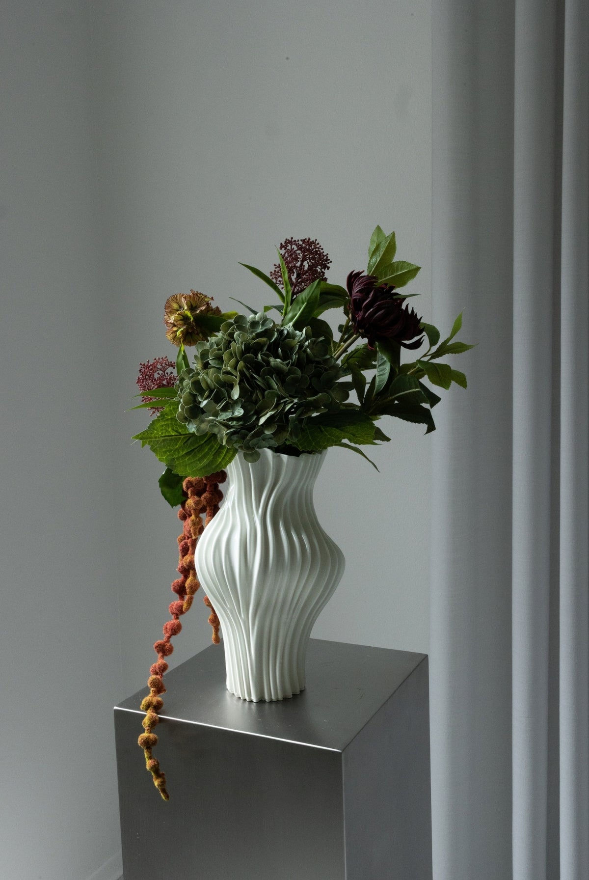 DUSTY ROUGE BOUQUET