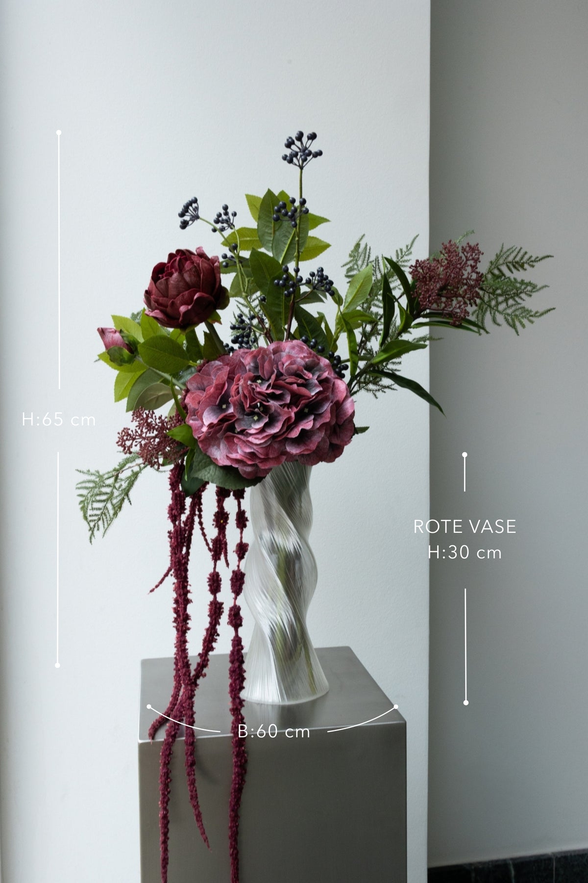 EMBER ROSE BOUQUET