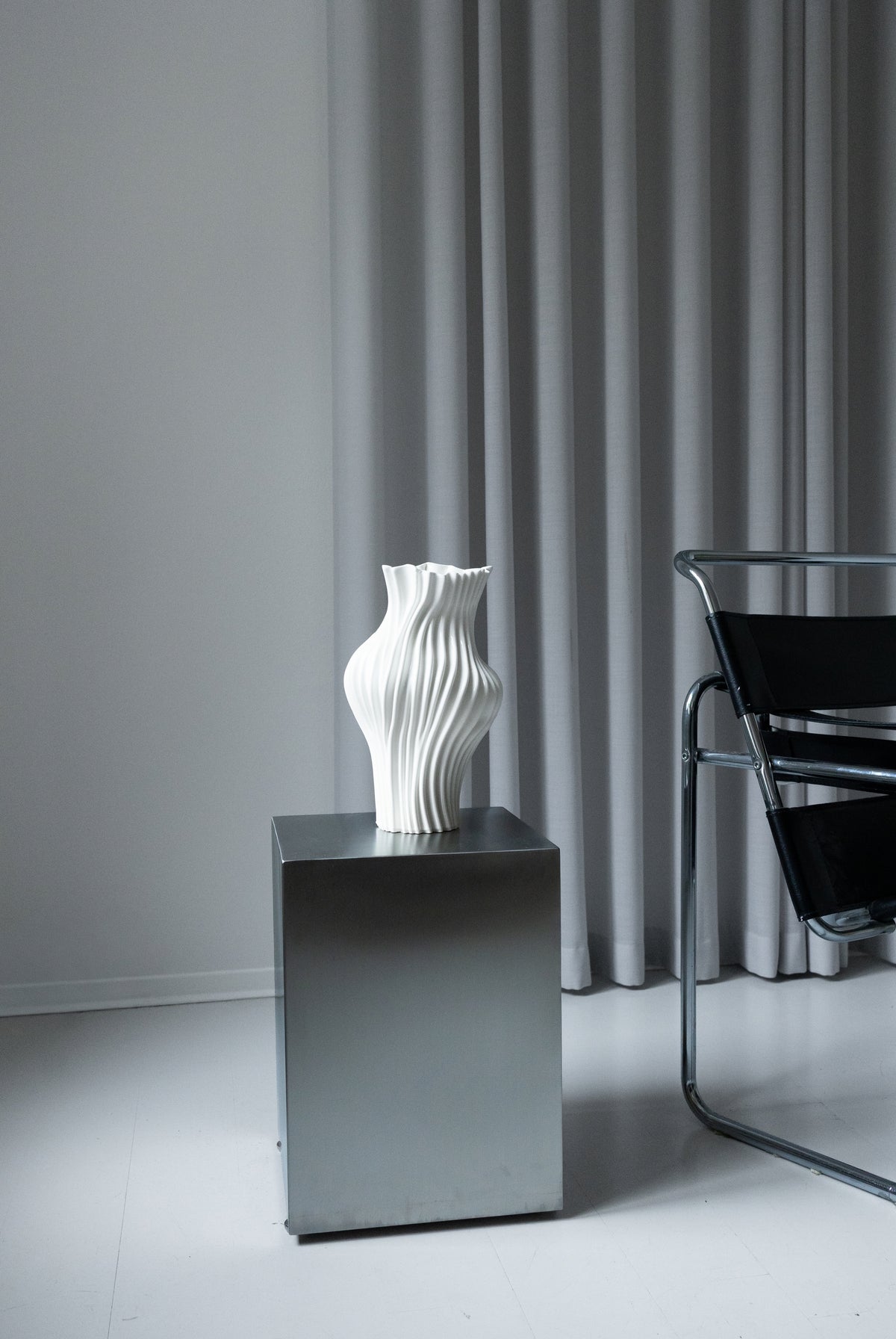 SCULPA VASE - Cloud - Medium