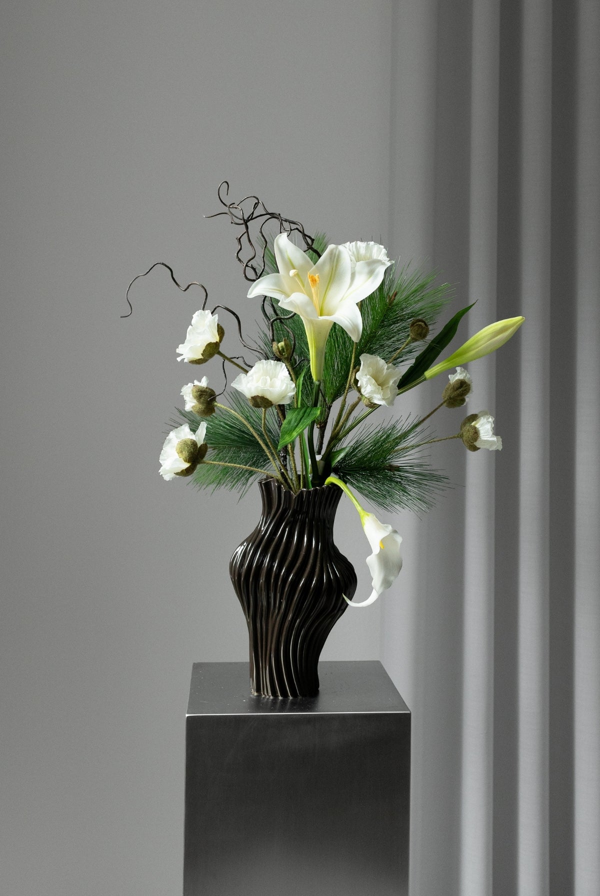 WINTER BLOOM BOUQUET