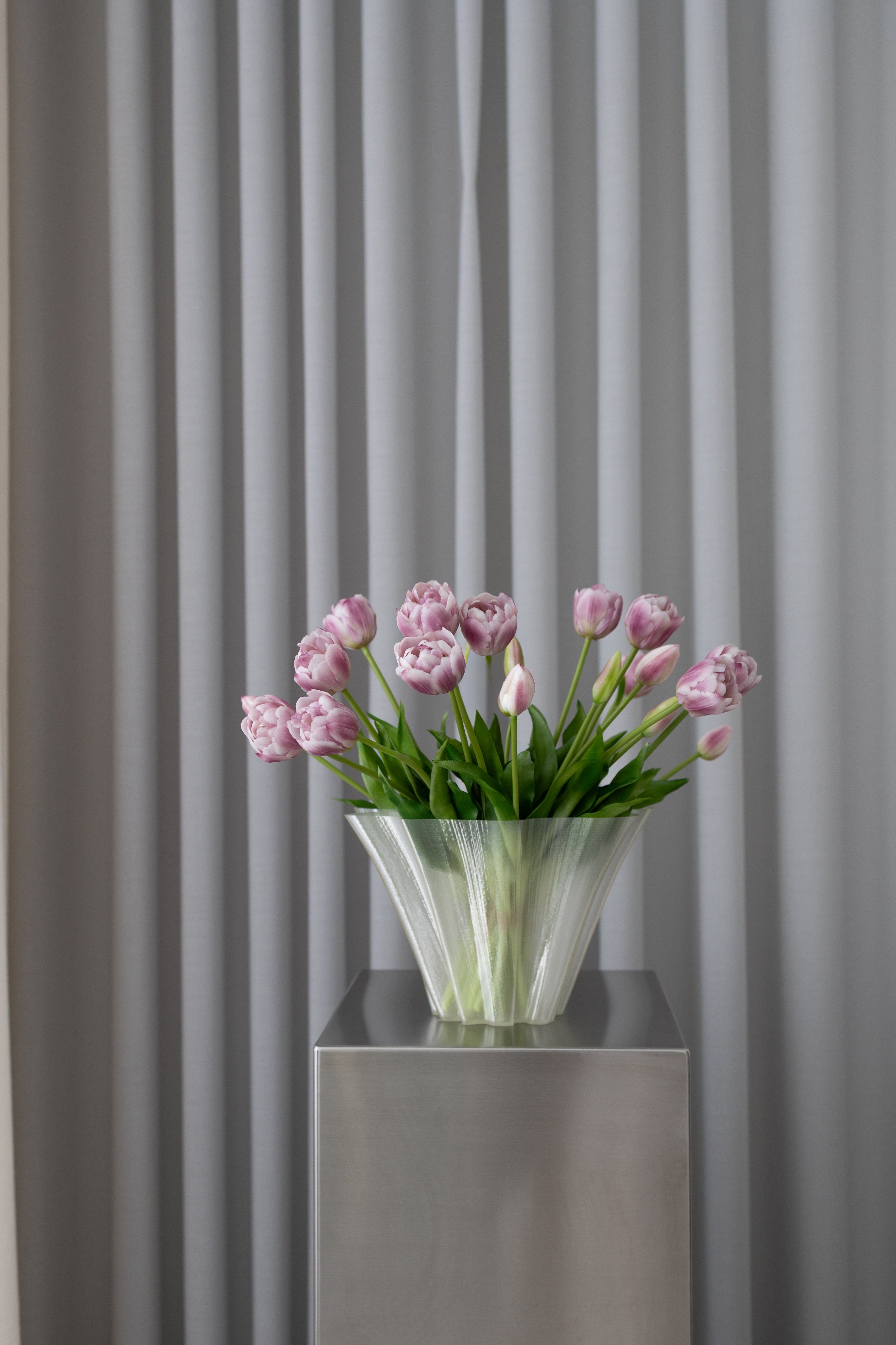 Purple Tulips Bouquet - 4 Bundles