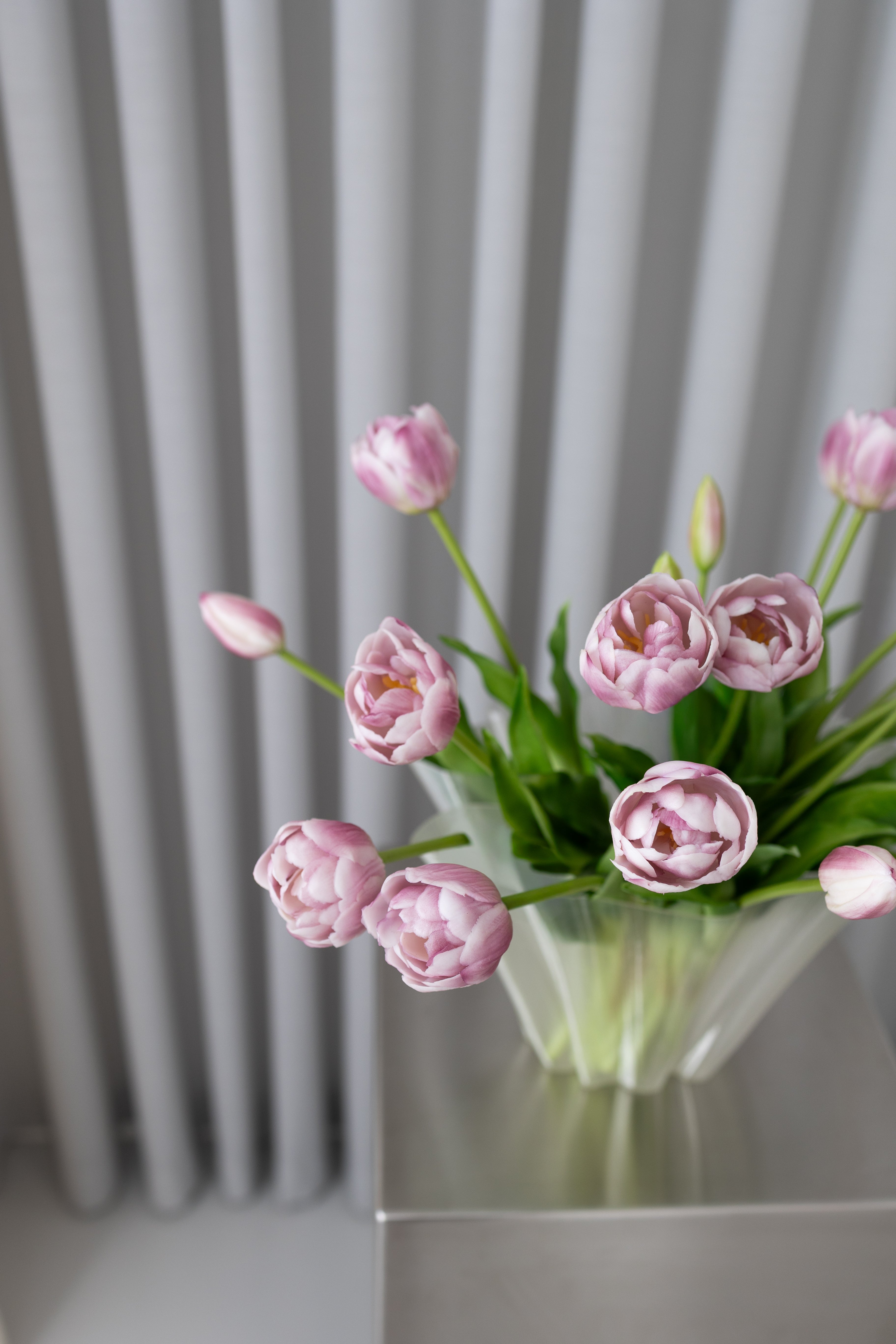 Purple Tulips Bouquet - 4 Bundles