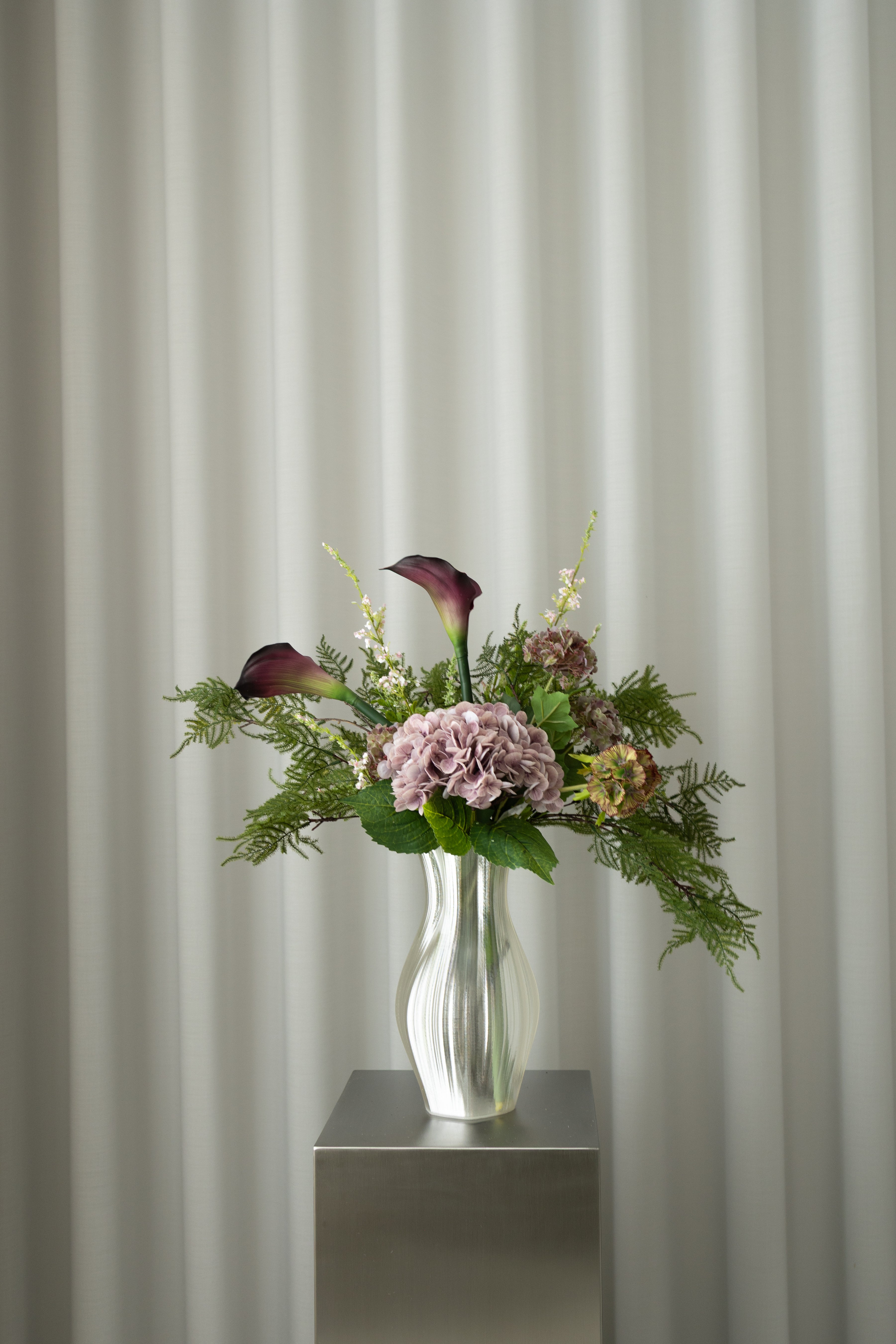 Lavender Light  Buket