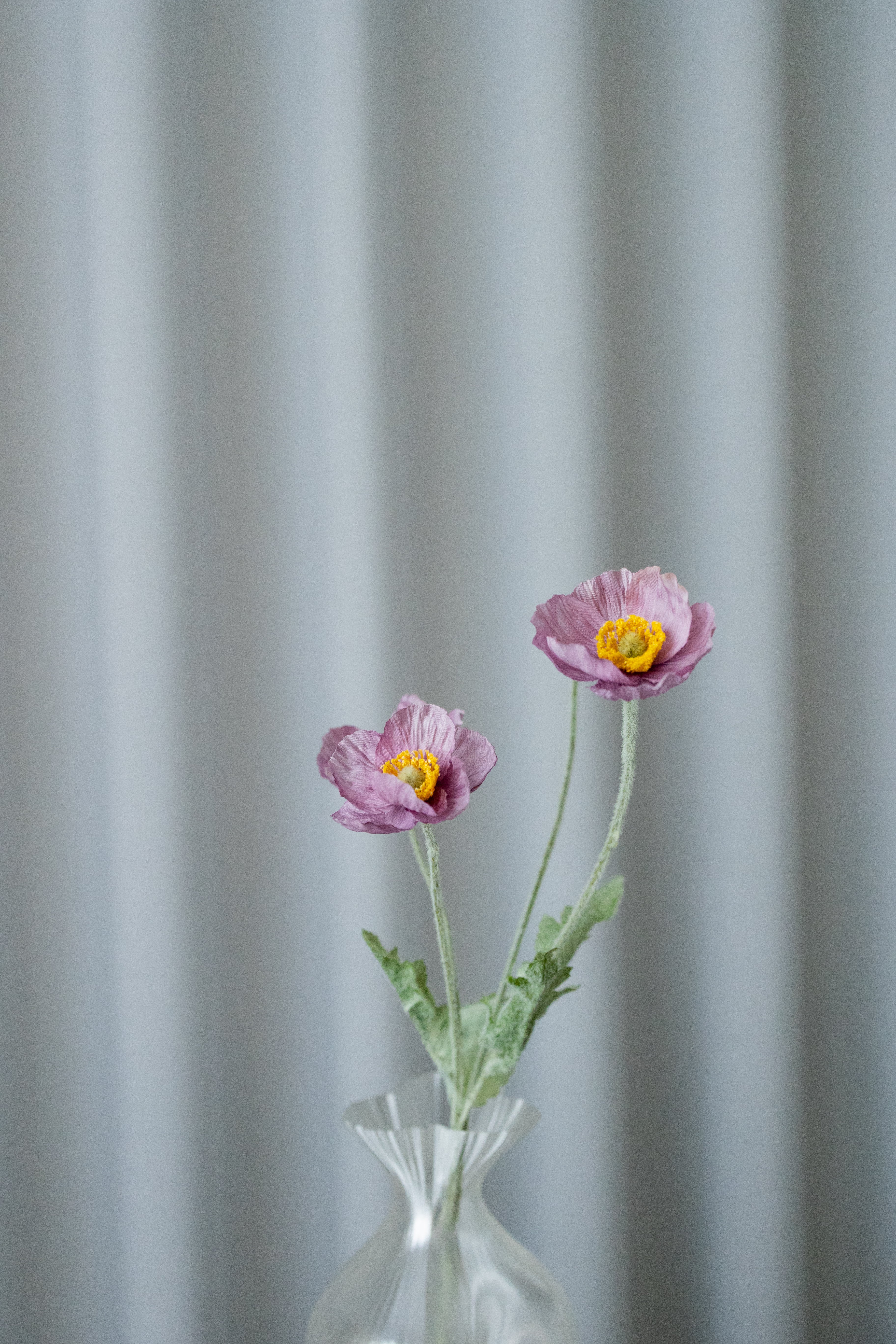 KUNSTIG LILLA VALMUE 