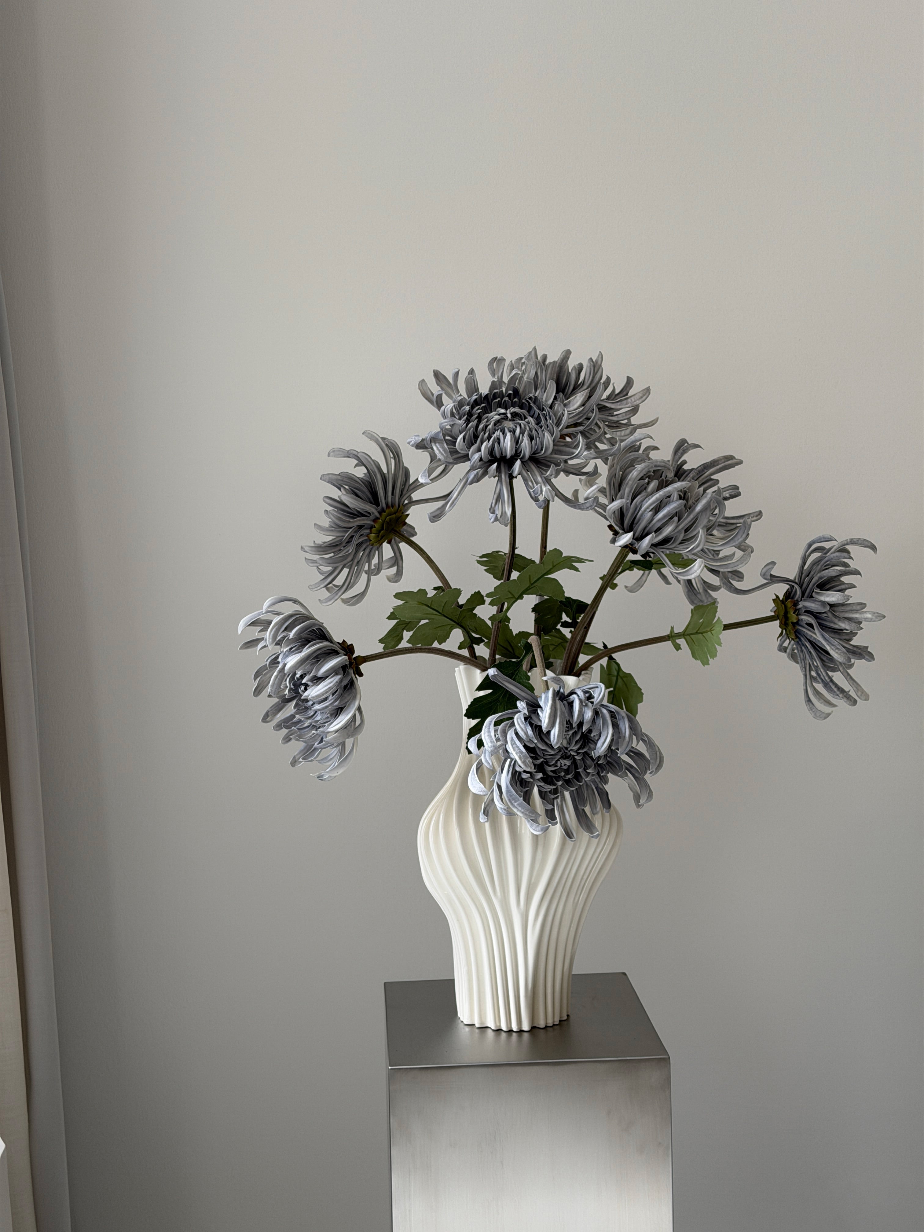 CHROME BLOOM SCULPTURE