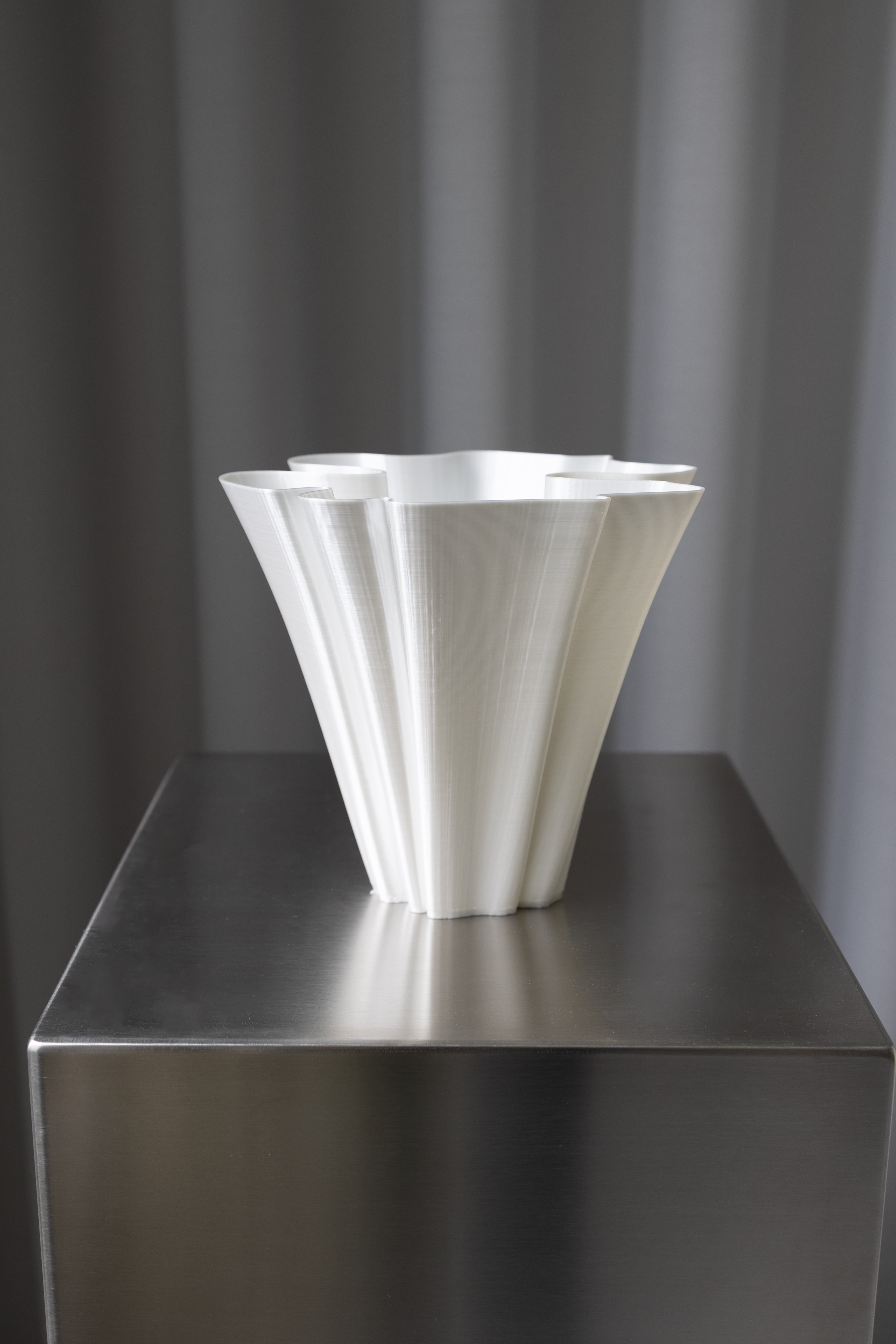 Coral Vase Pearl - Slim