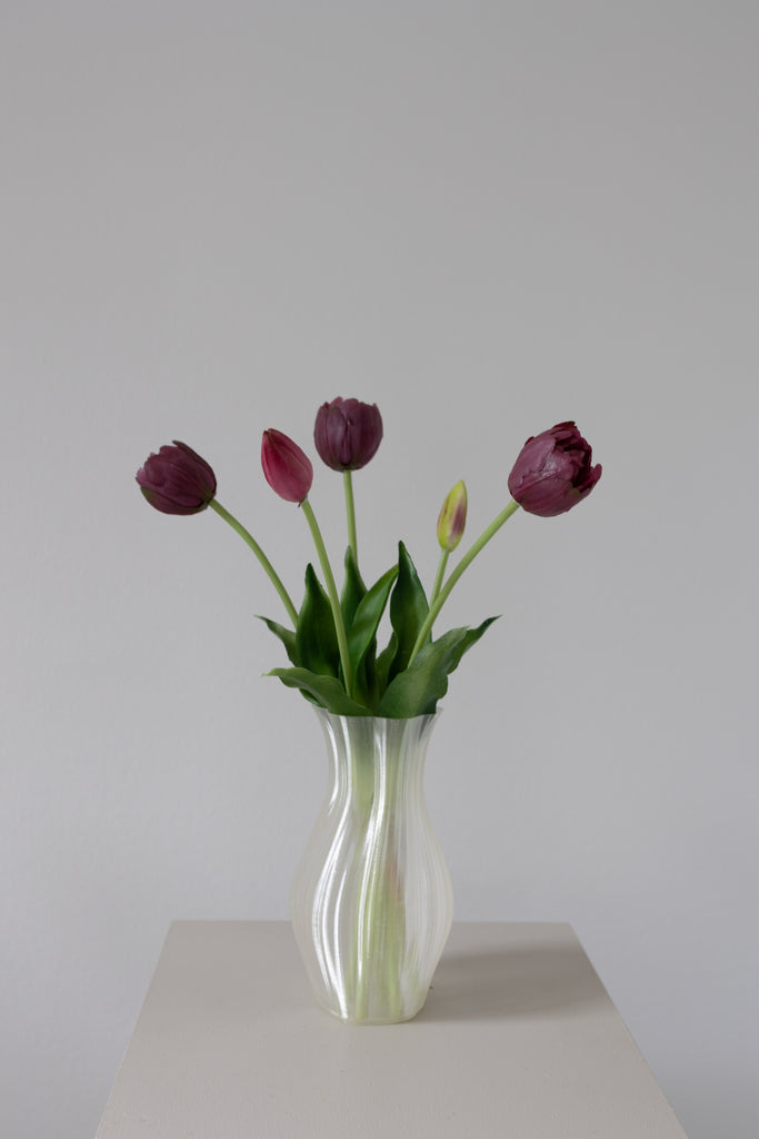Artificial flowers & timeless interior – BLOOM OBJECTS