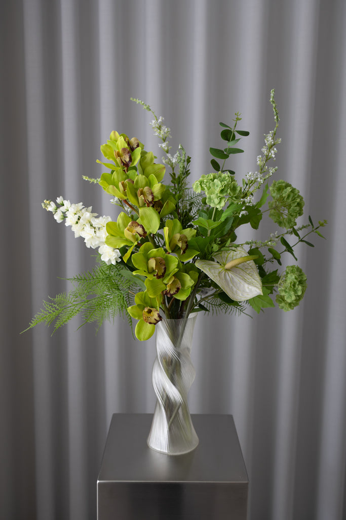 Artificial flowers & timeless interior – BLOOM OBJECTS
