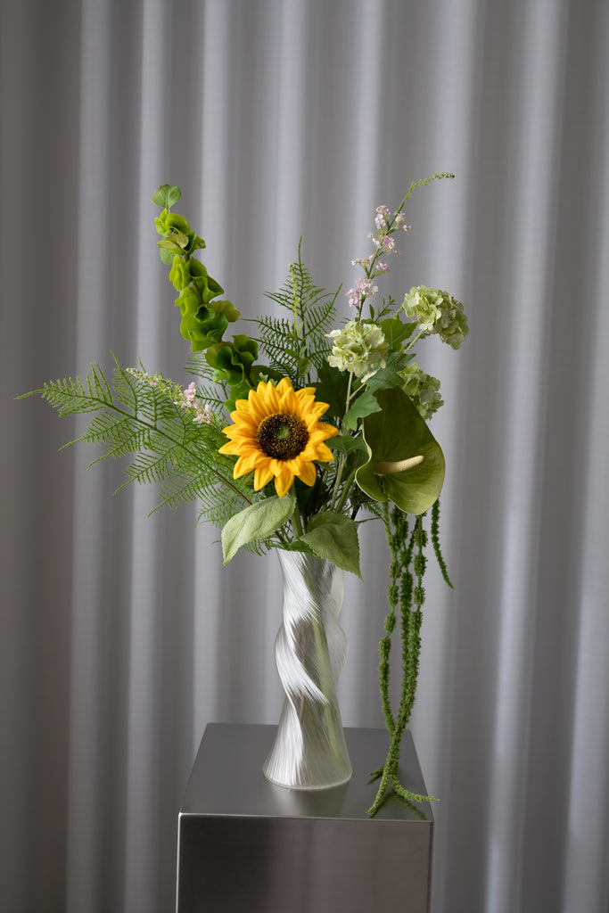 Artificial flowers & timeless interior – BLOOM OBJECTS