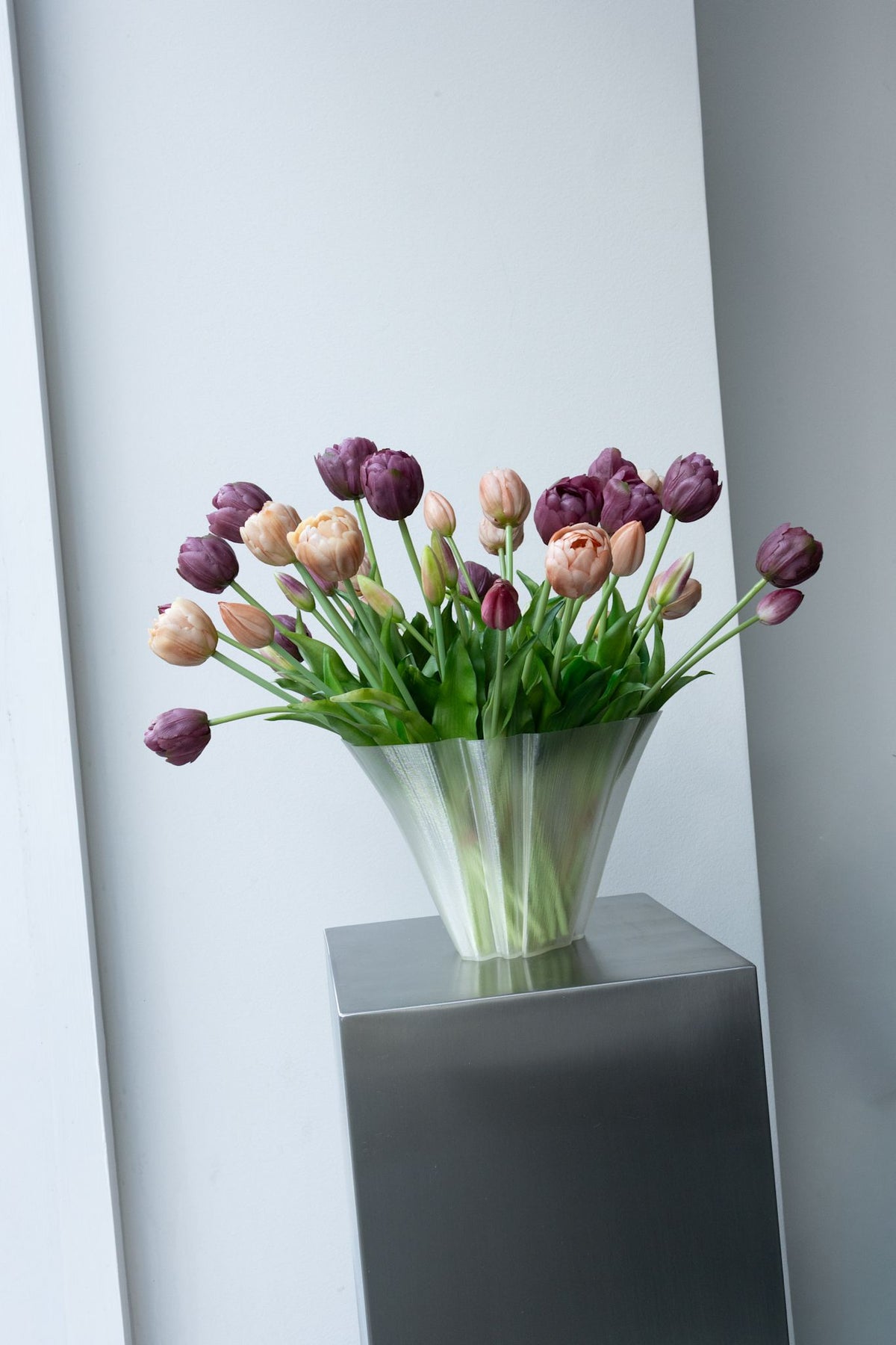 TULIP ROUGE NO. 1 BUKET