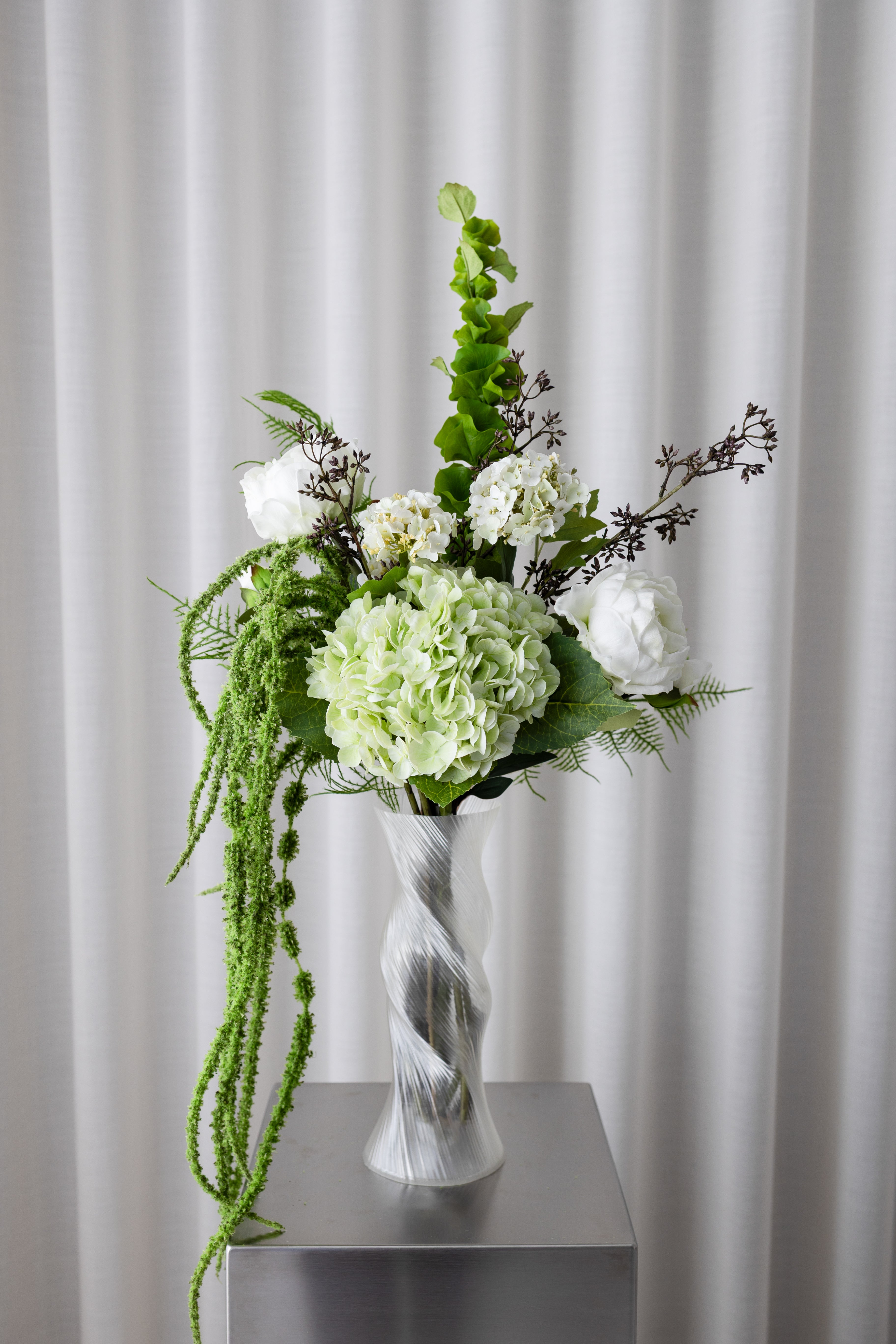 White Floral Bouquet