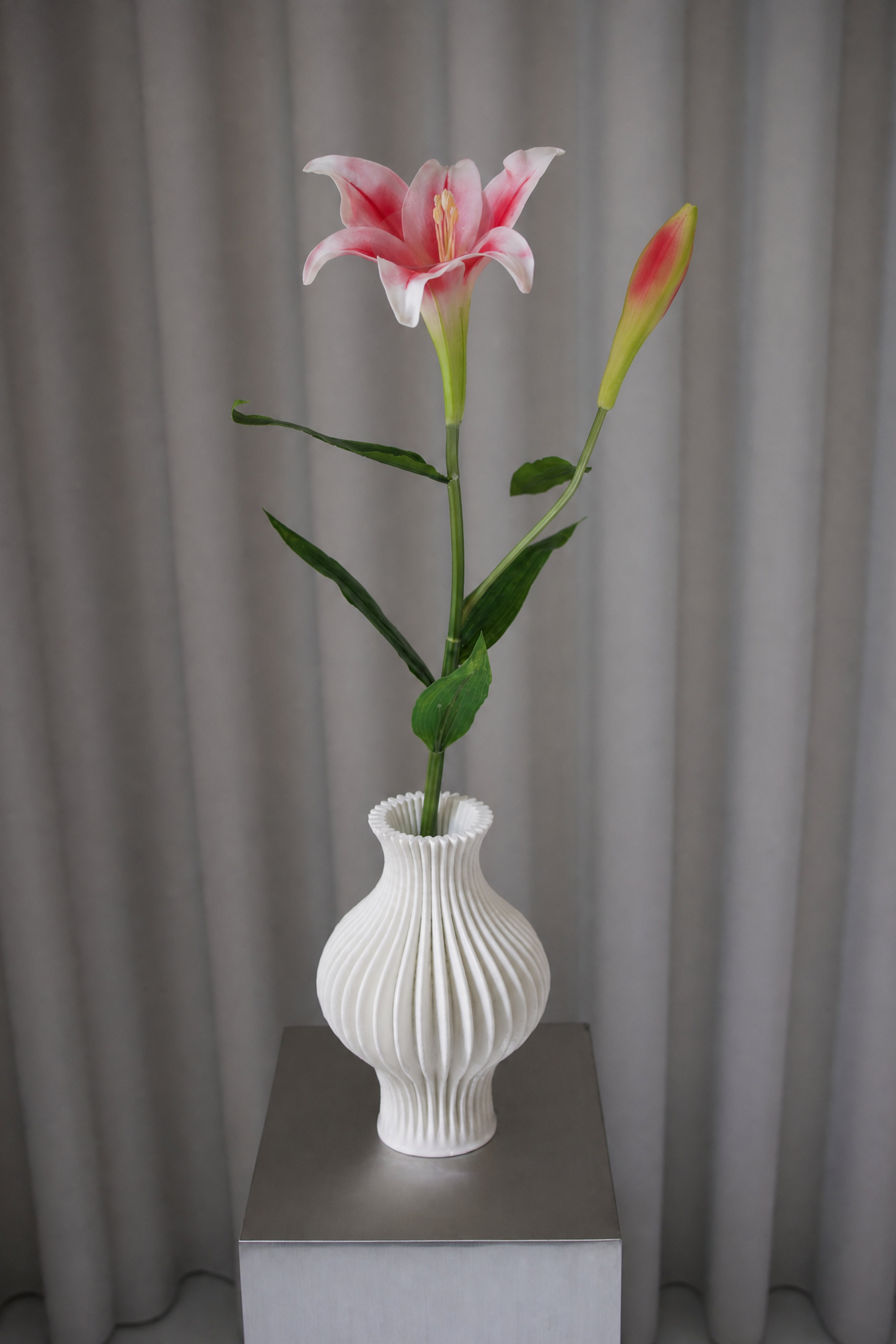 Artificial Lifelike Lily - Pink
