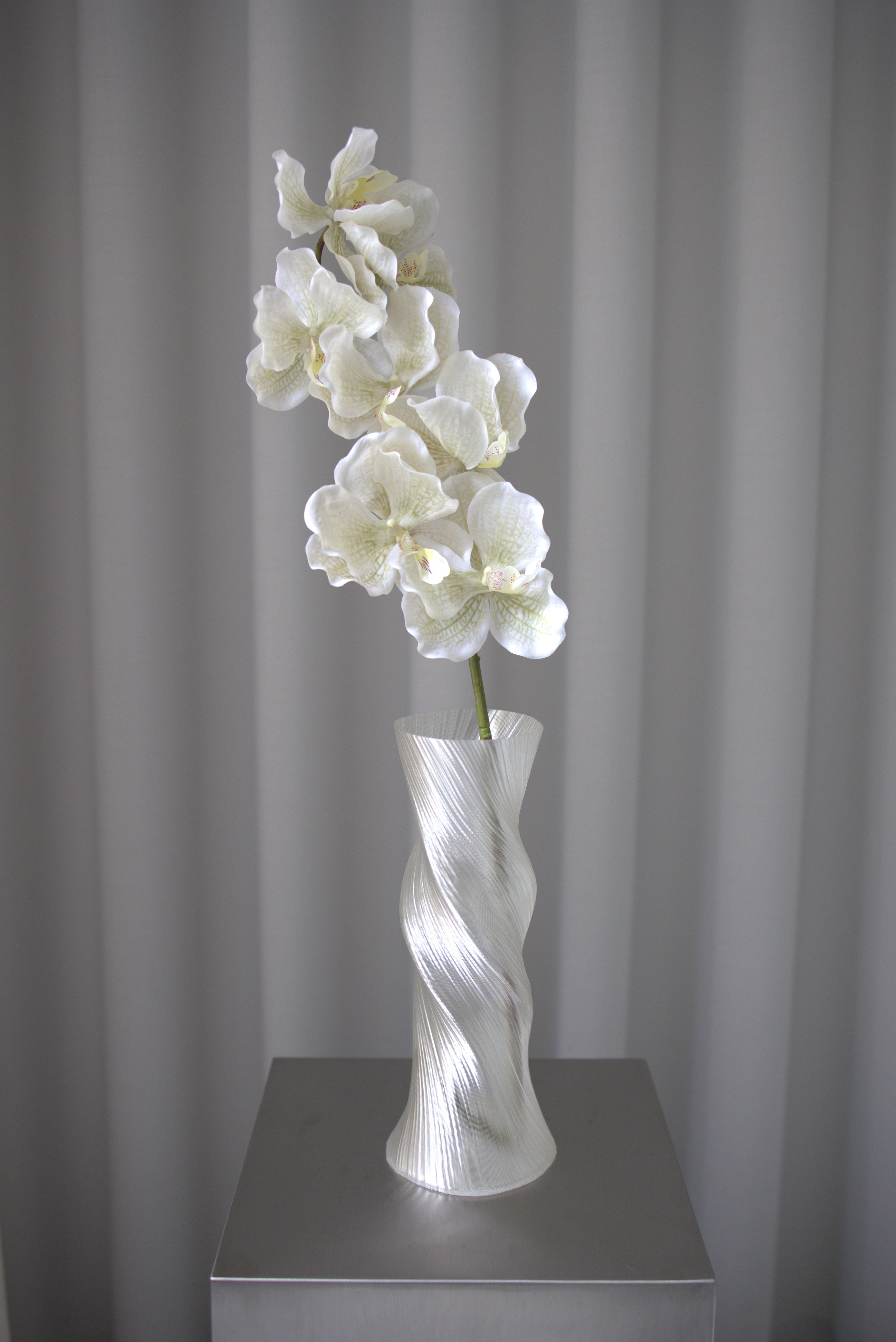 Artificial Orchid - Cloud