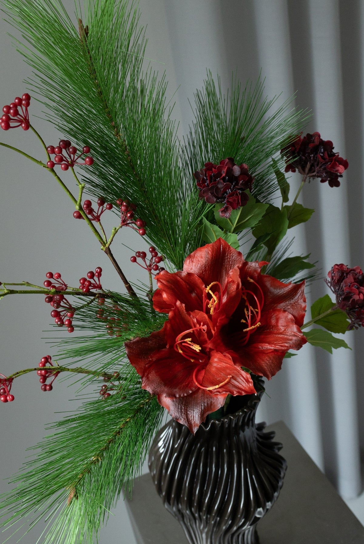 CRIMSON BLOOM BOUQUET