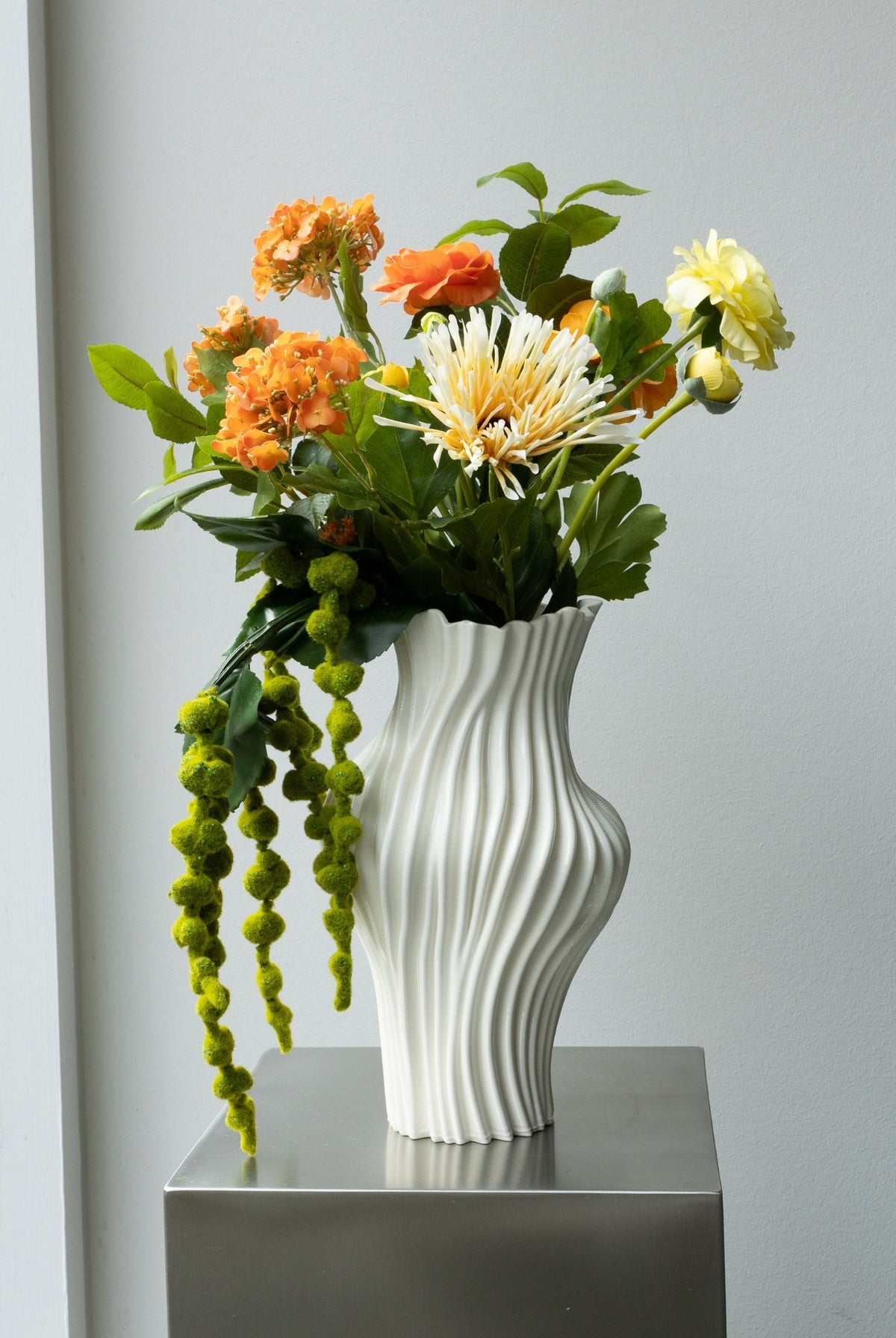 SOFT AUBURN BOUQUET