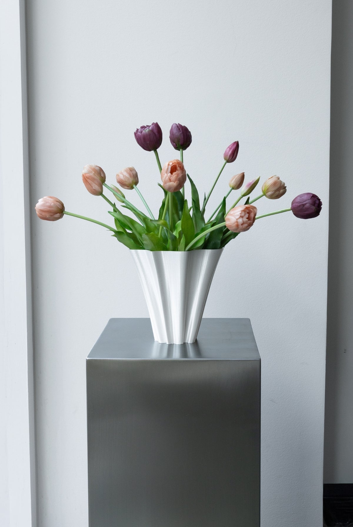 TULIP ROUGE NO. 2 BOUQUET