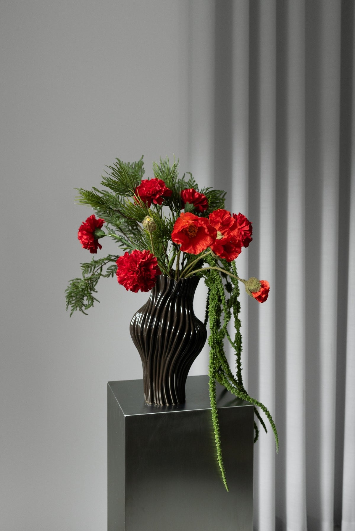 WINTER VEIL BOUQUET